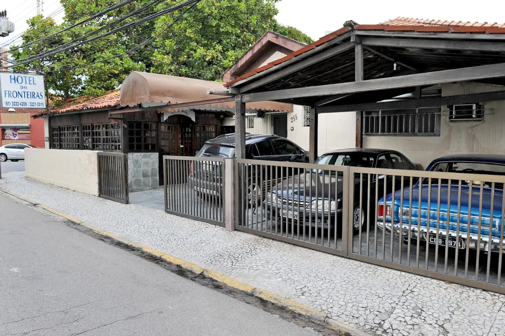 Hotel das Fronteiras