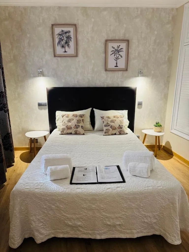 Double Room with Sea View in Casa Pinha