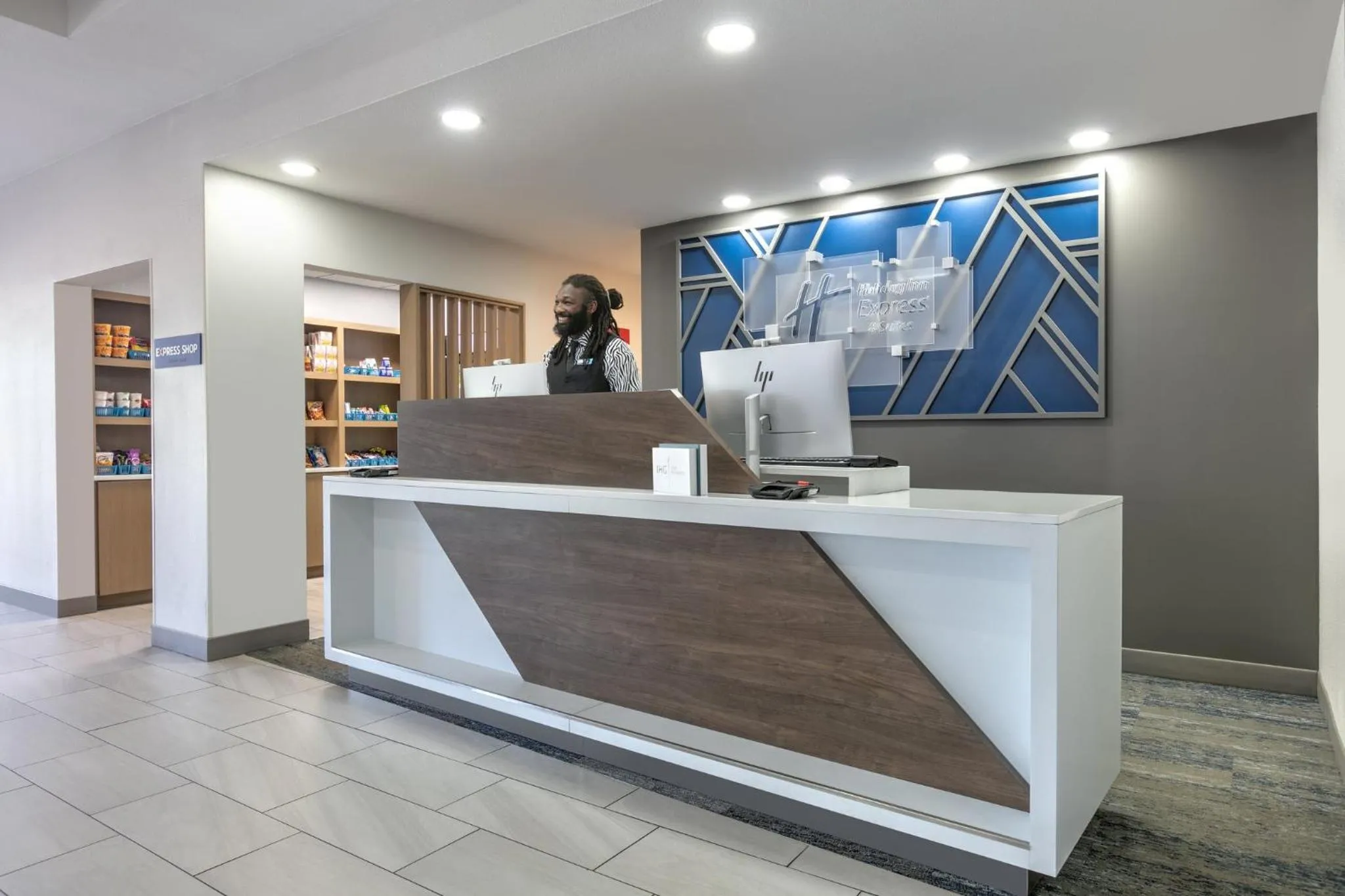 Property building in Holiday Inn Express Hotel & Suites Marshall by IHG