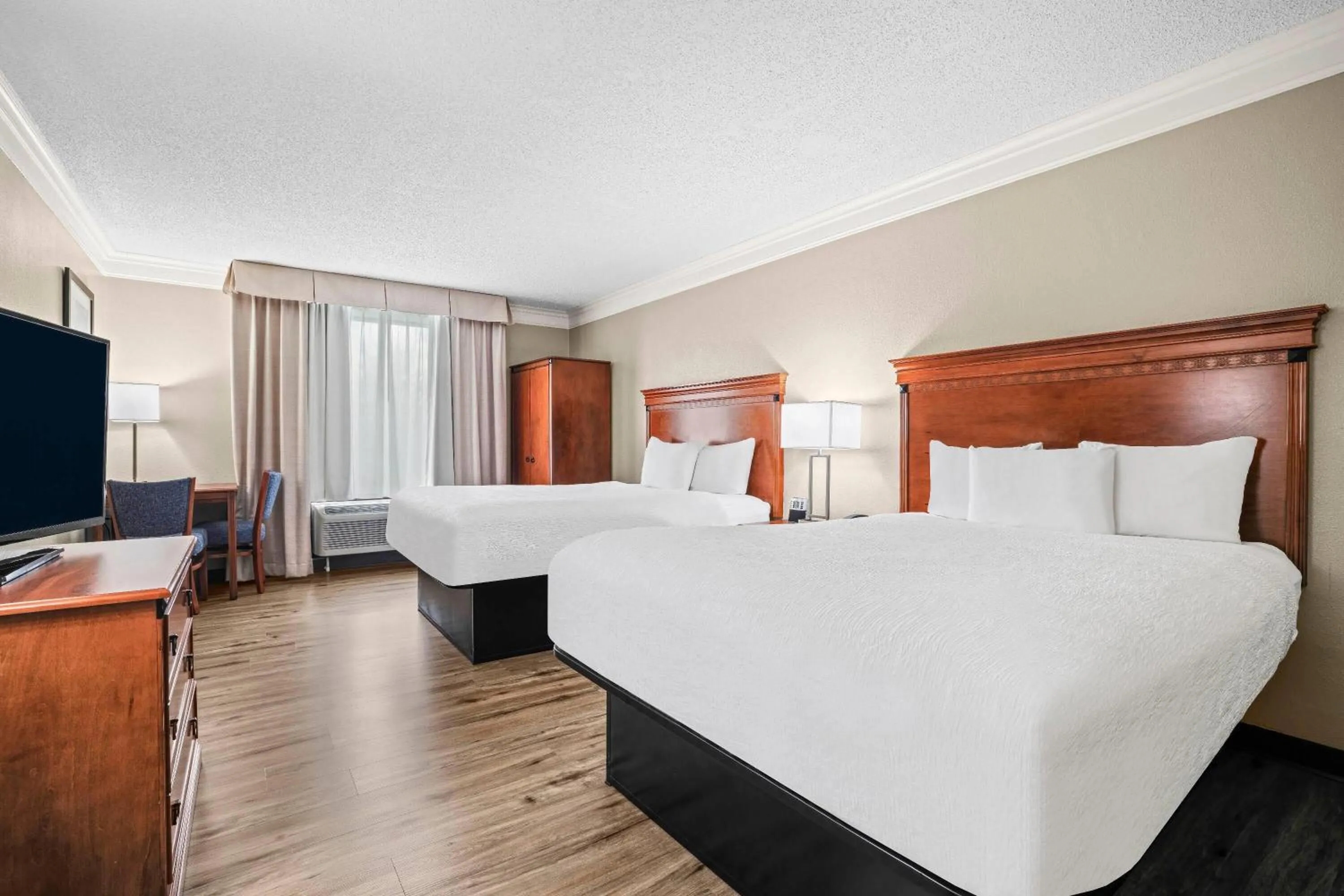 Bed in Baymont by Wyndham Madisonville