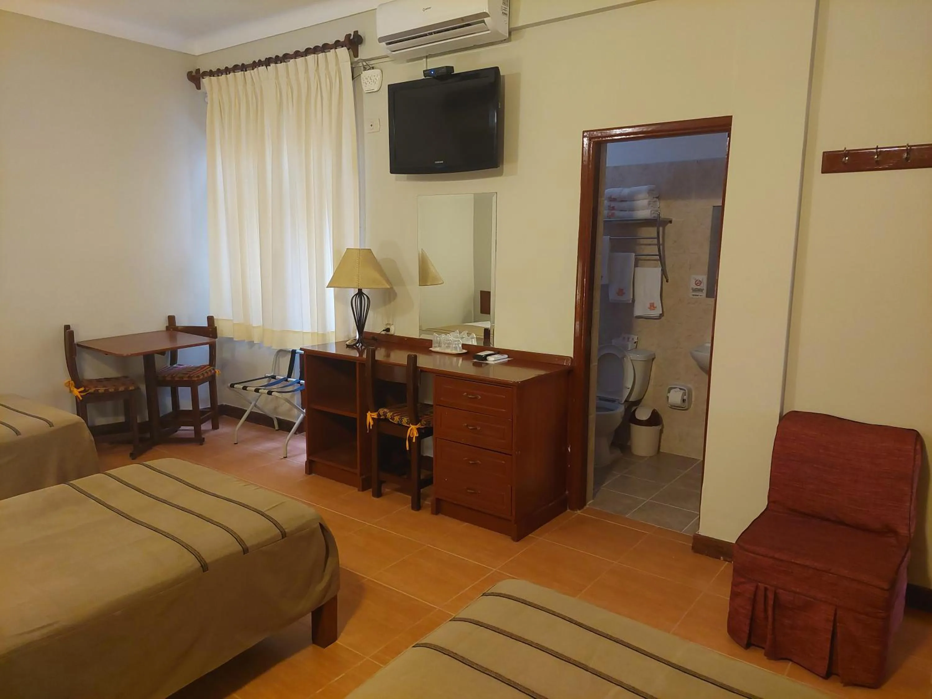 Photo of the whole room, Bed in Lima Wasi Hotel Miraflores