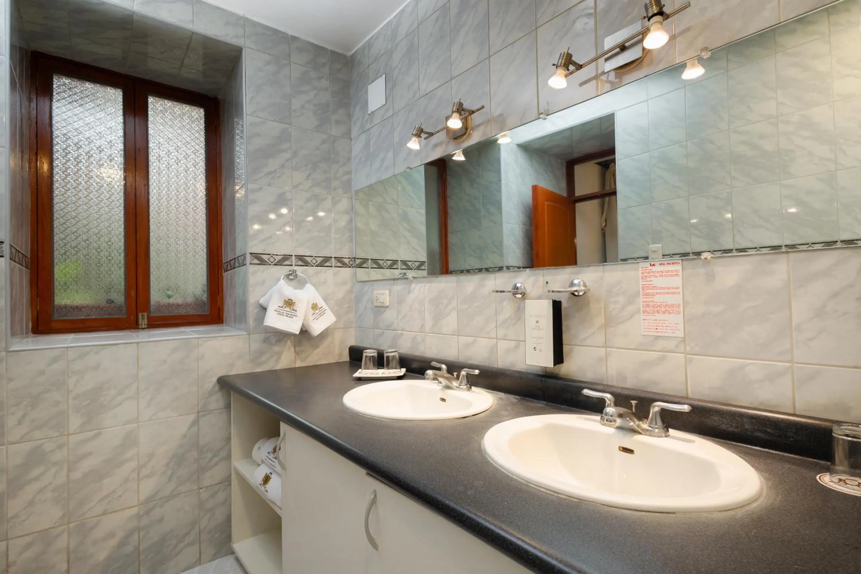 Bathroom in Hotel Hacienda Cusco Plaza