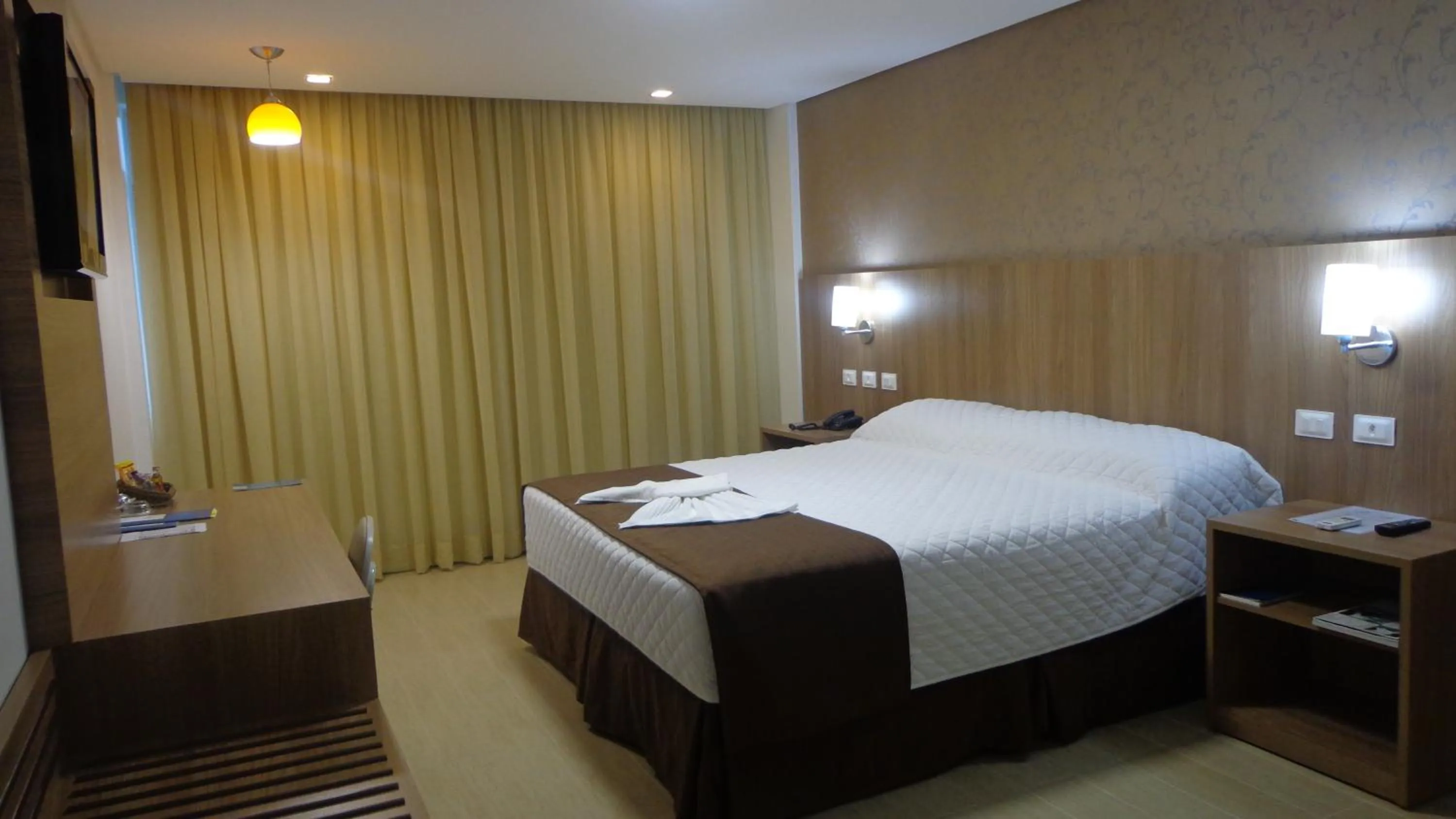 Bed in Foz Presidente Comfort Hotel