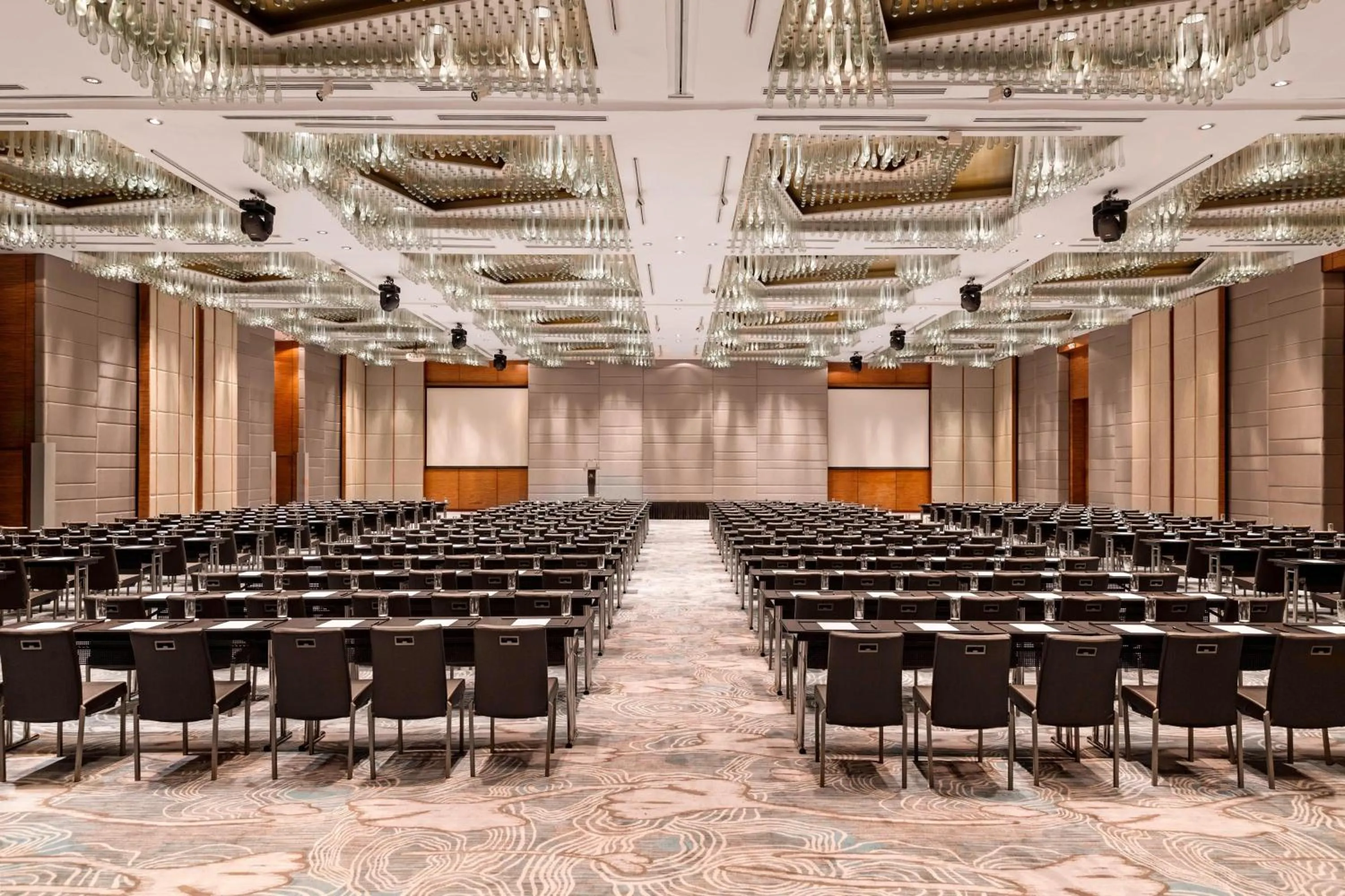 Meeting/conference room in Manila Marriott Hotel at Newport World Resorts