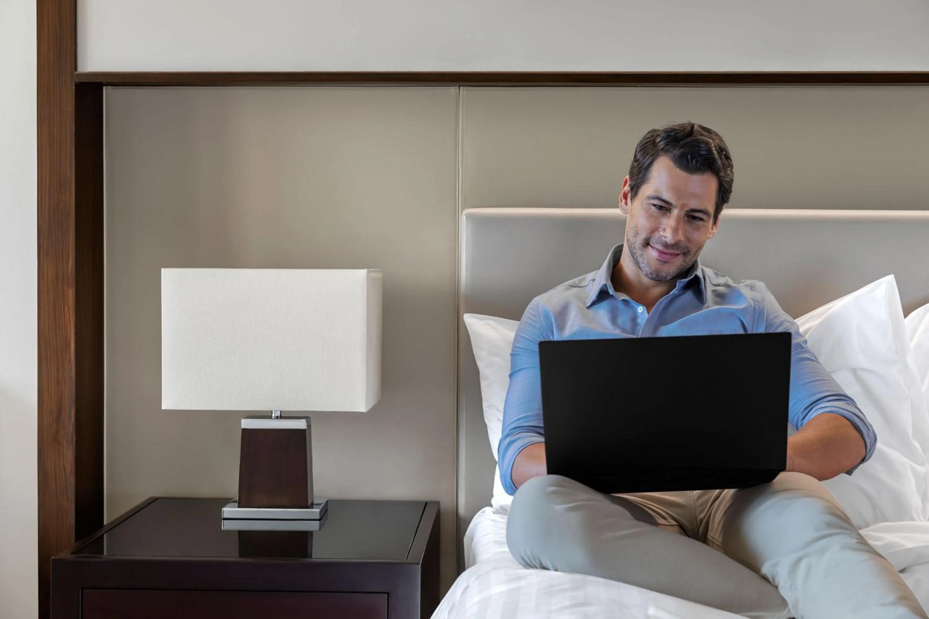 Photo of the whole room, Bed in Manila Marriott Hotel at Newport World Resorts