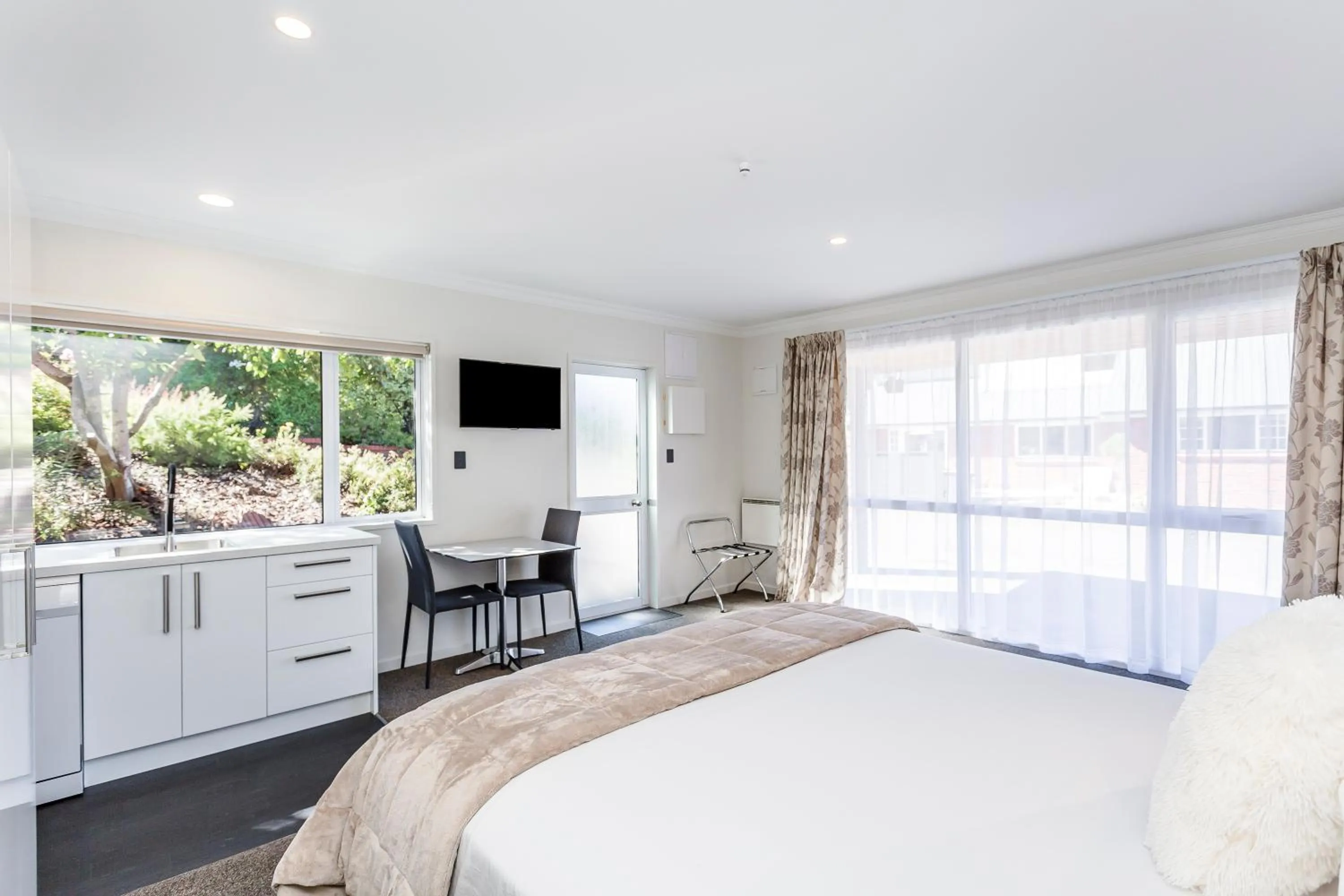 Bed in Superior Dunedin Apartments