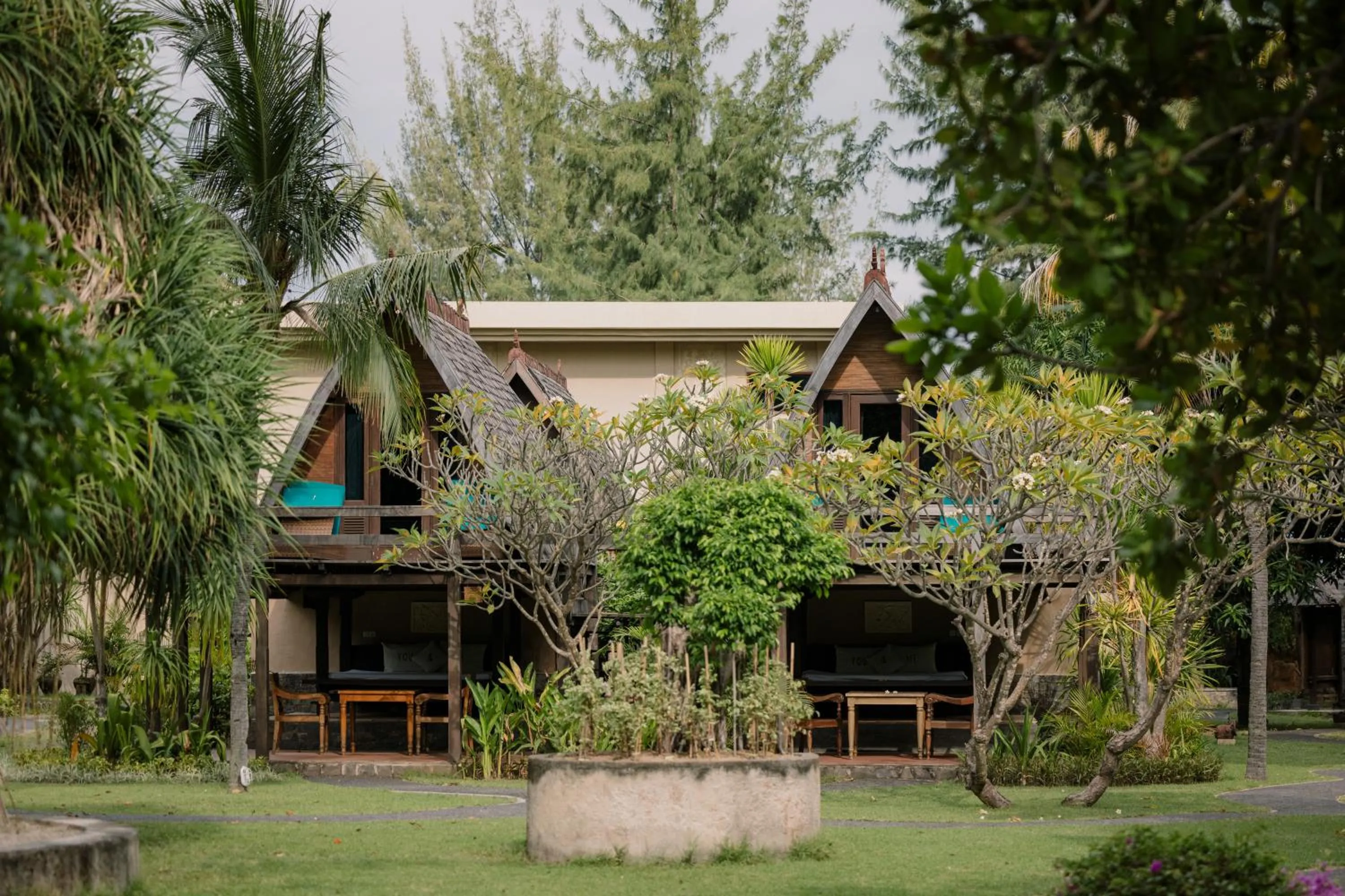 Property building in Vila Ombak