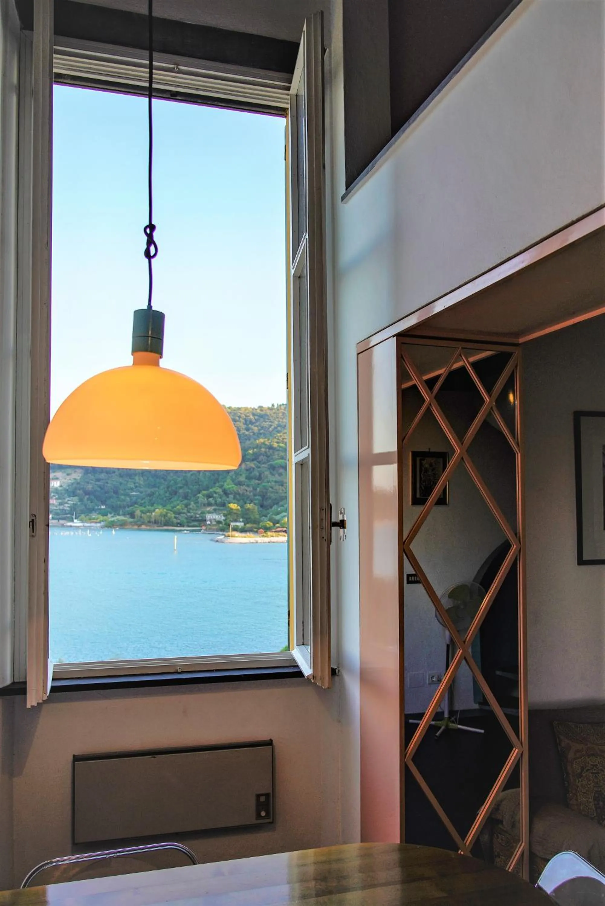 Property building in La Finestra sul Mare