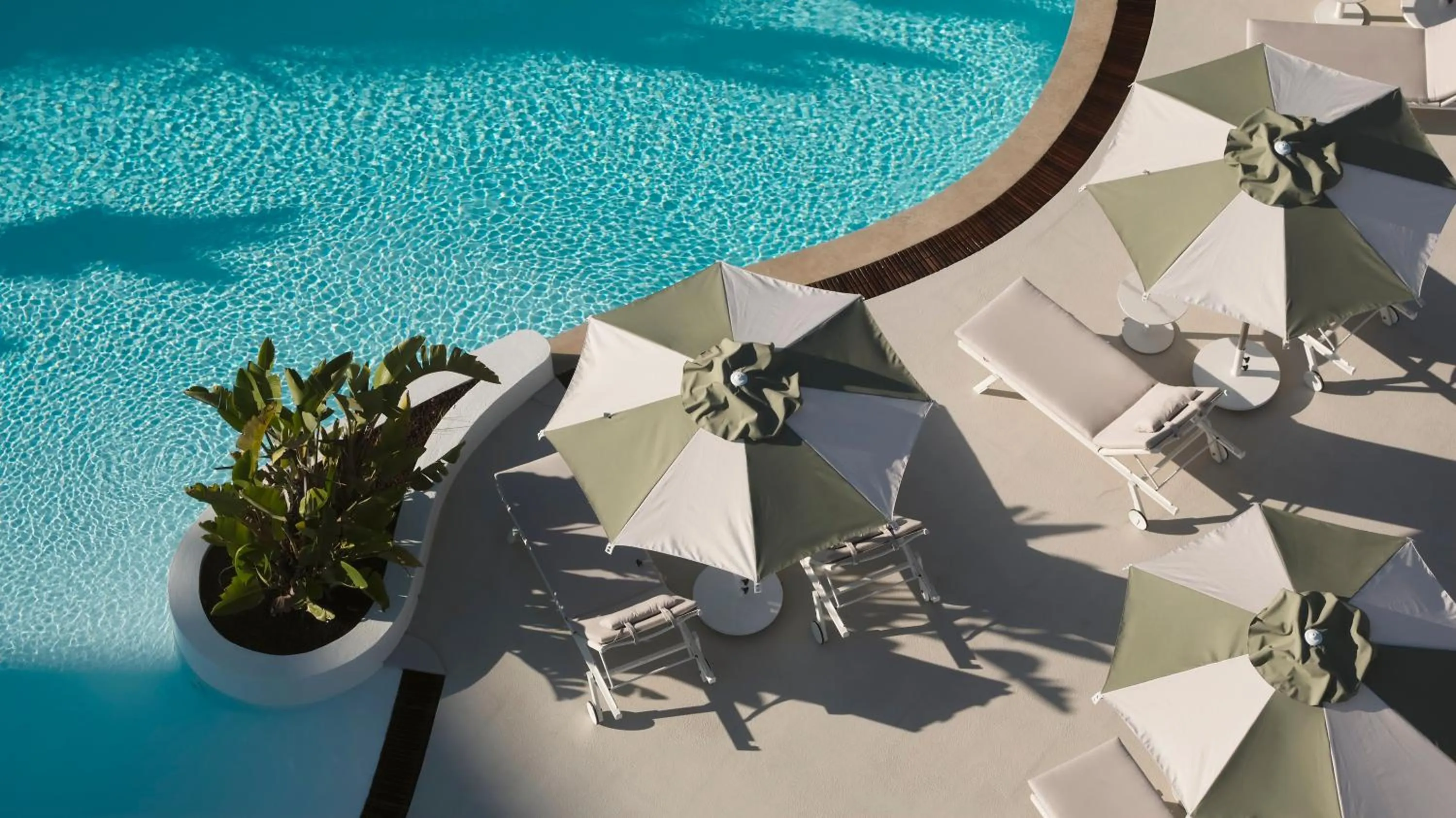 sunbed in Yacht Classic Hotel - Boutique Class