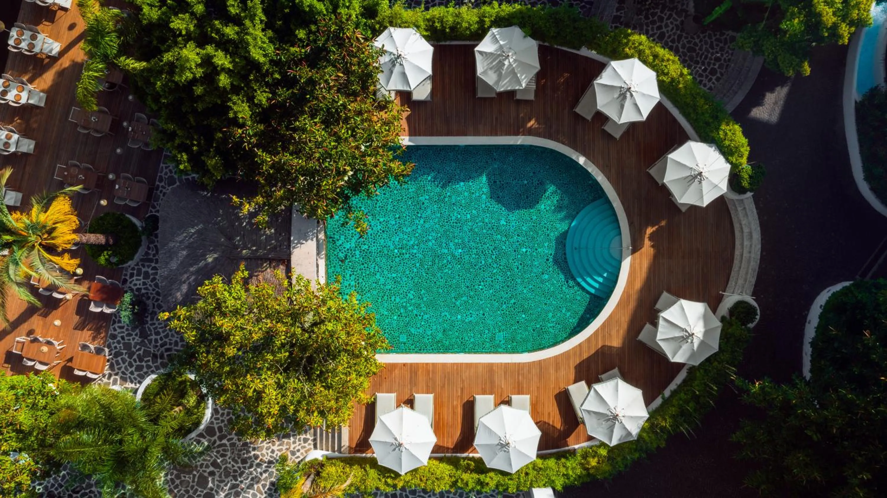 Garden in Yacht Classic Hotel - Boutique Class