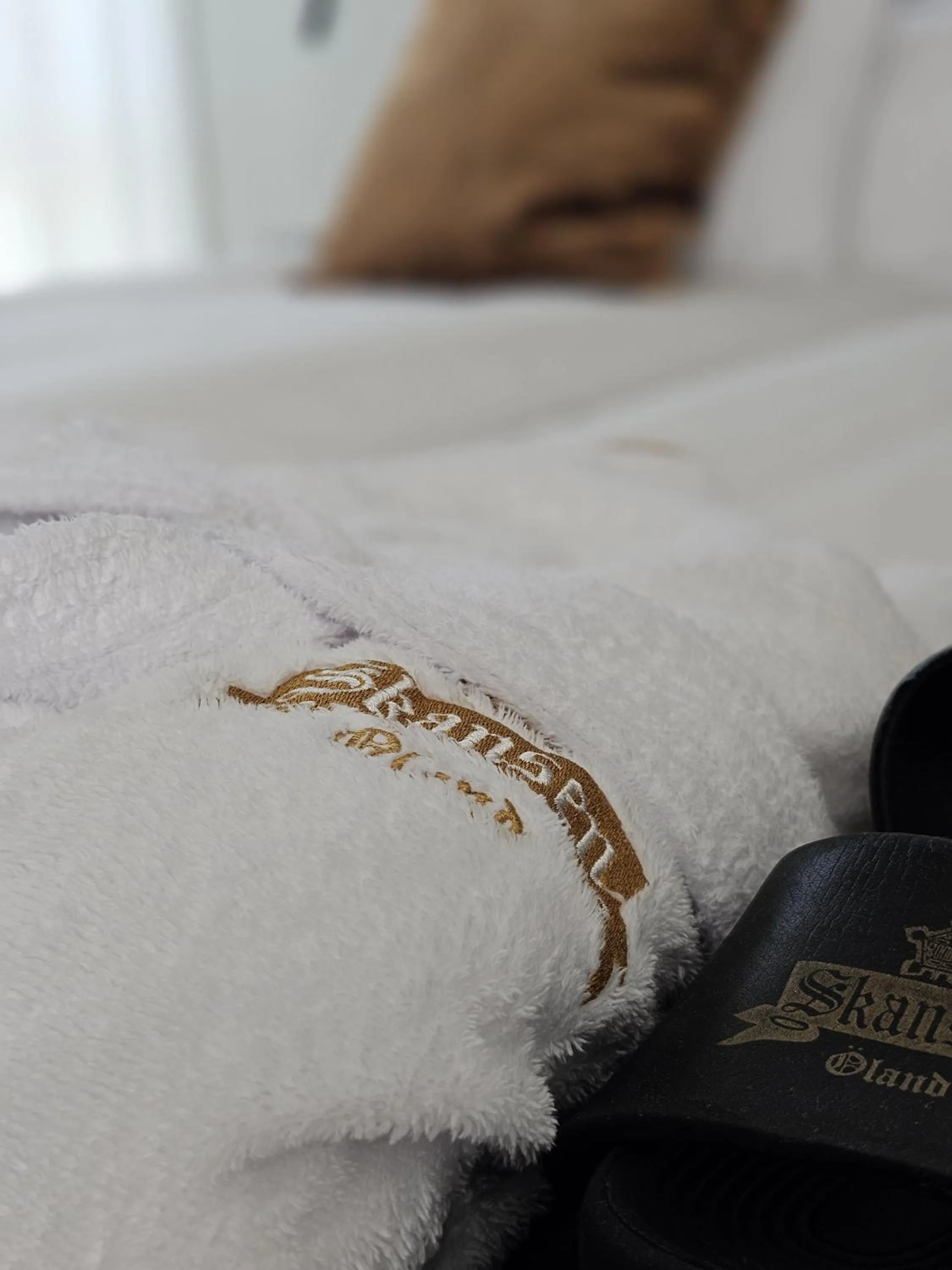 Decorative detail, Bed in Hotel Skansen