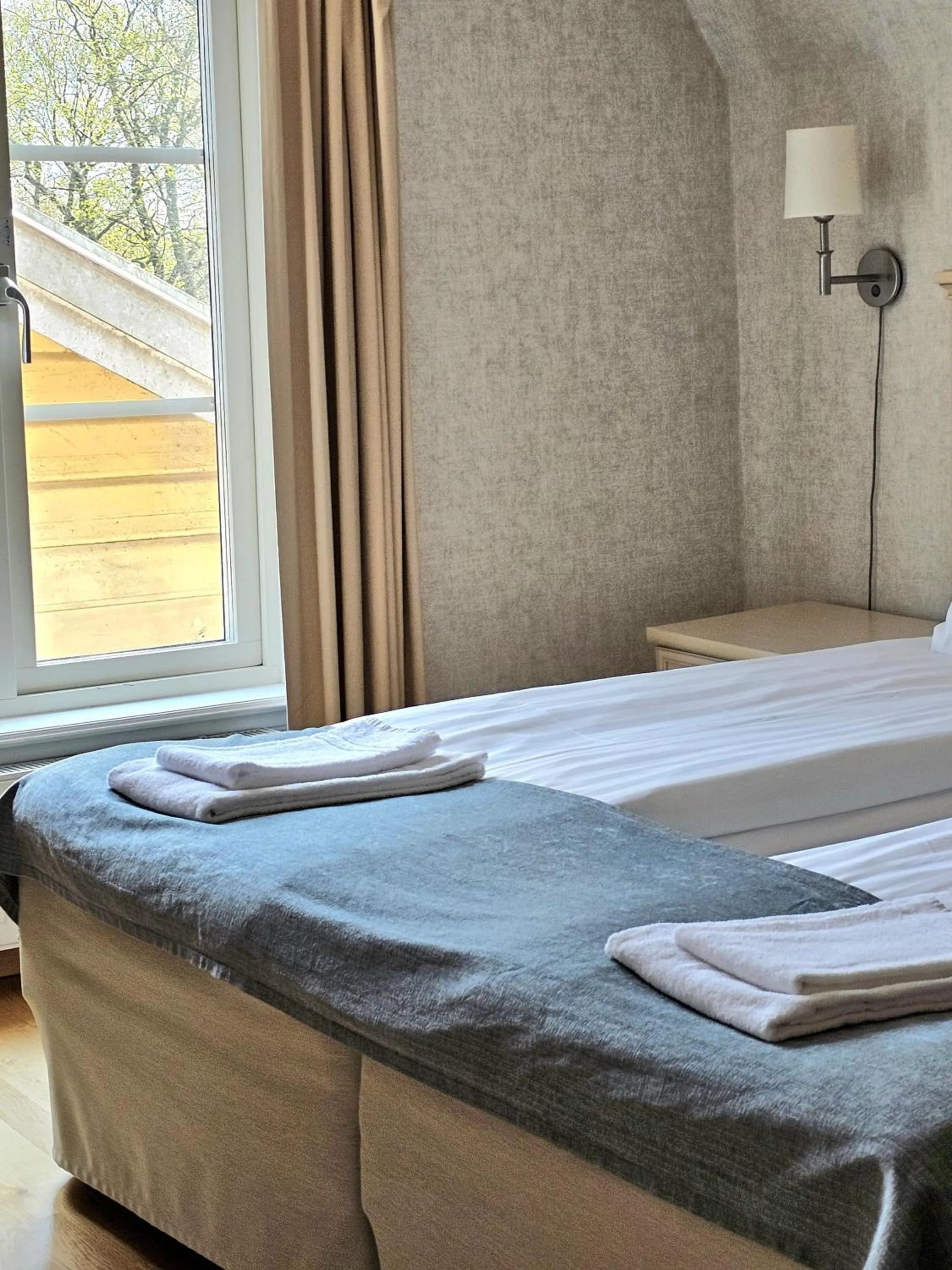 View (from property/room), Bed in Hotel Skansen