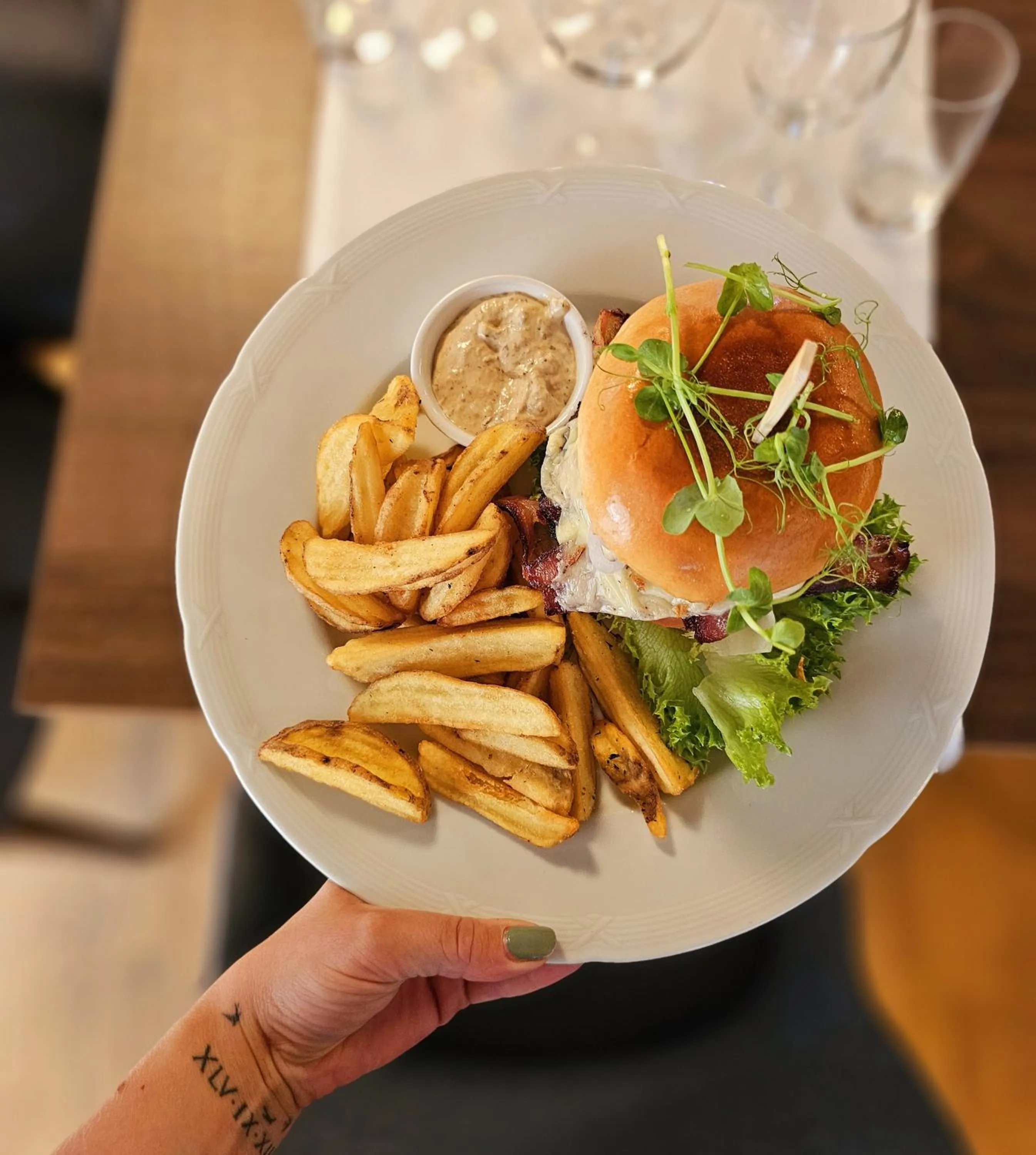 Food and drinks in Hotel Skansen