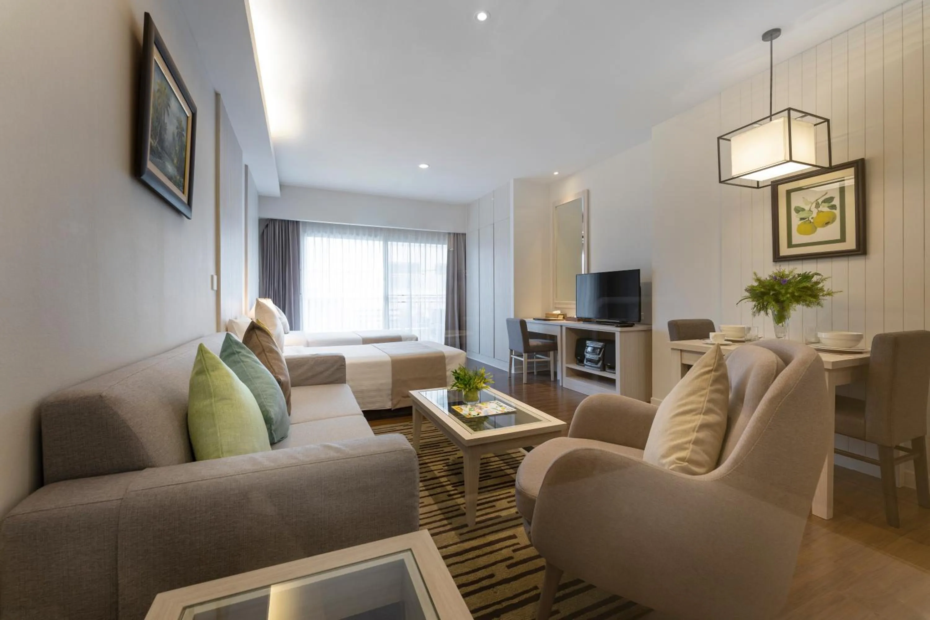 TV and multimedia in Cape Racha Hotel