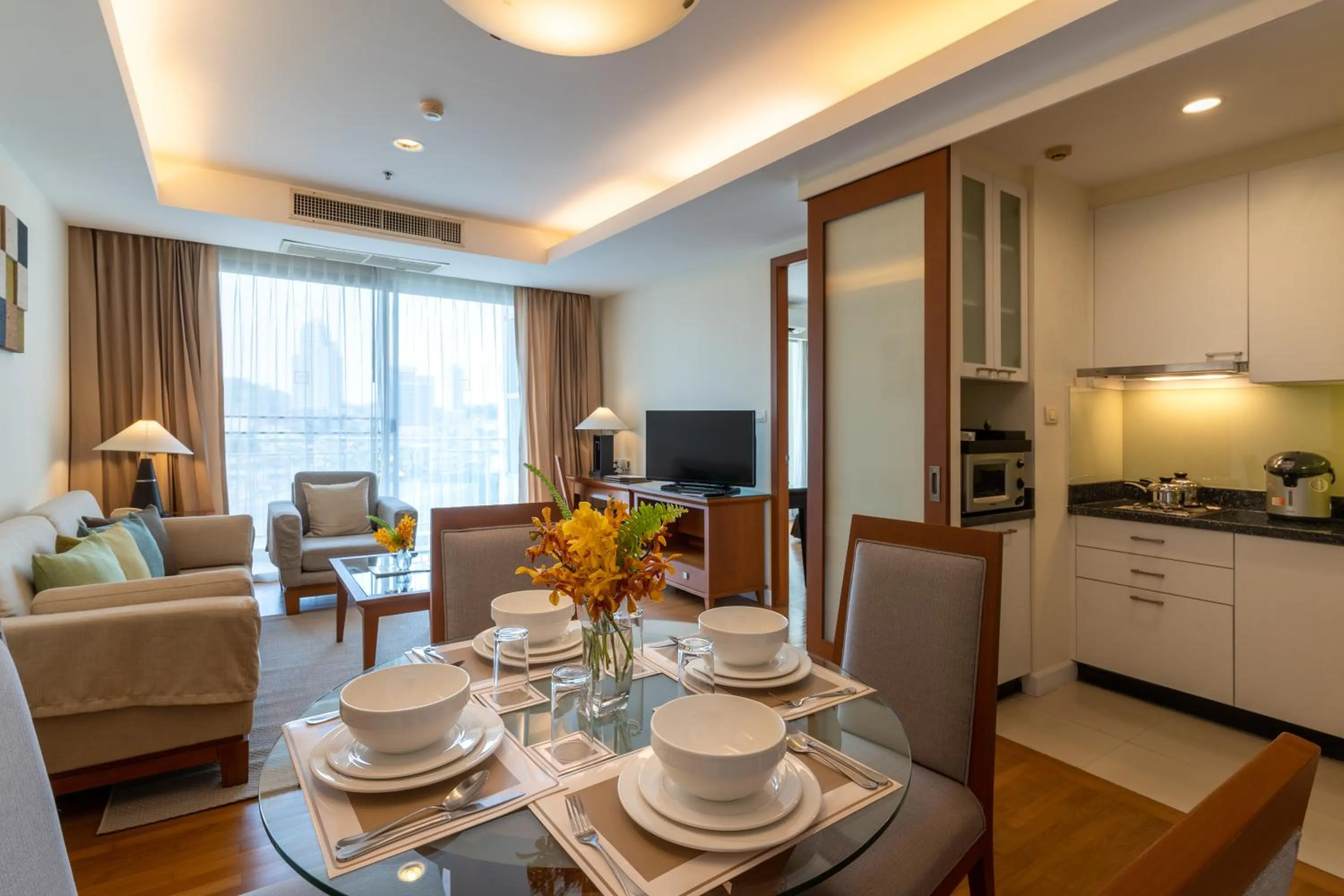 TV and multimedia in Cape Racha Hotel