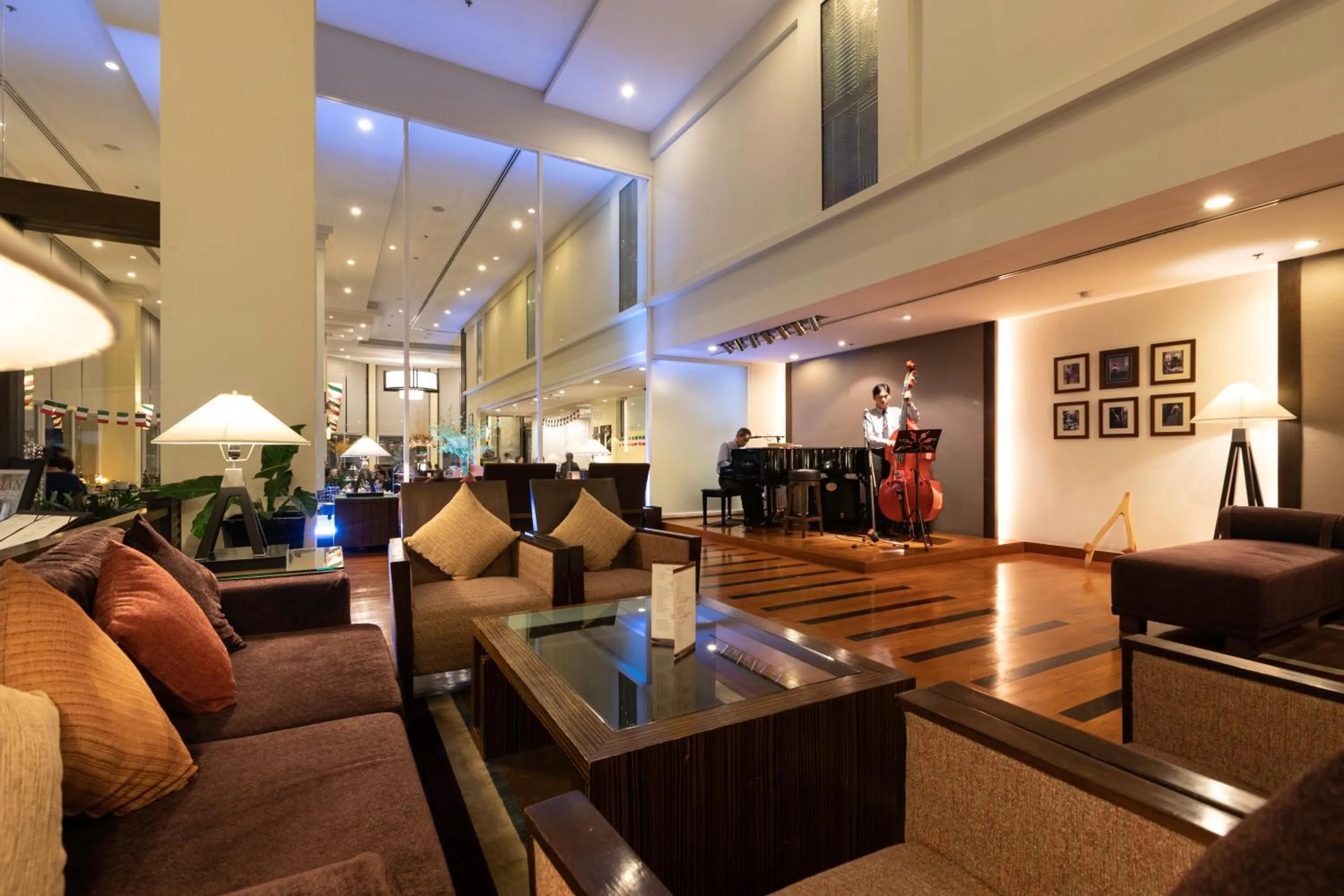 Lobby or reception in Cape Racha Hotel