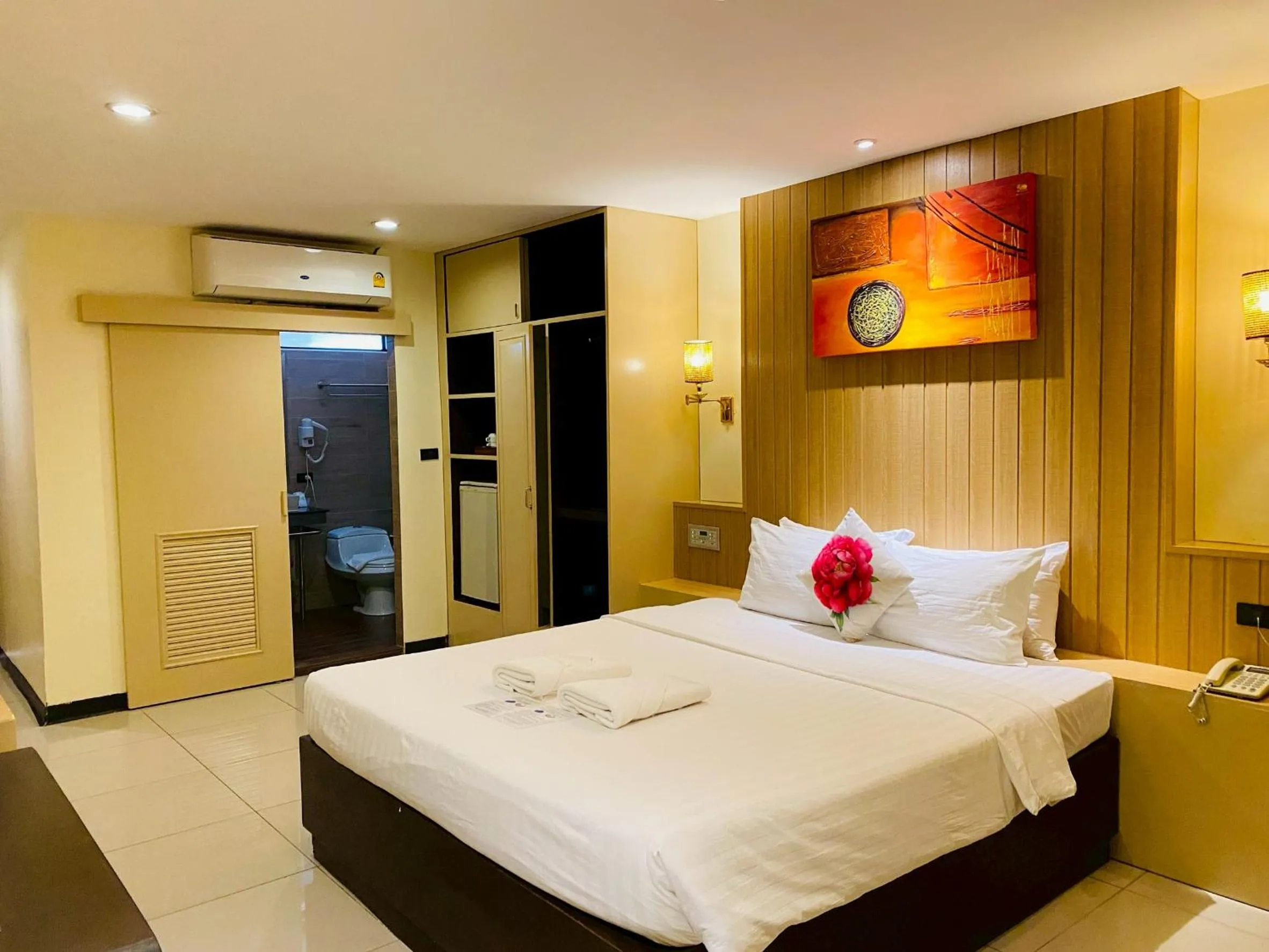 Bedroom, Bed in Baywalk Residence Pattaya
