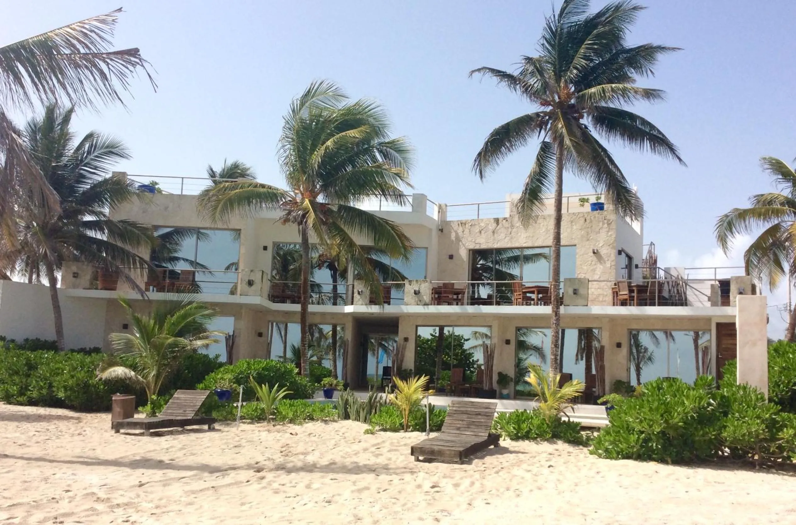 Property building in Hotel La Casa Cielo solo adultos