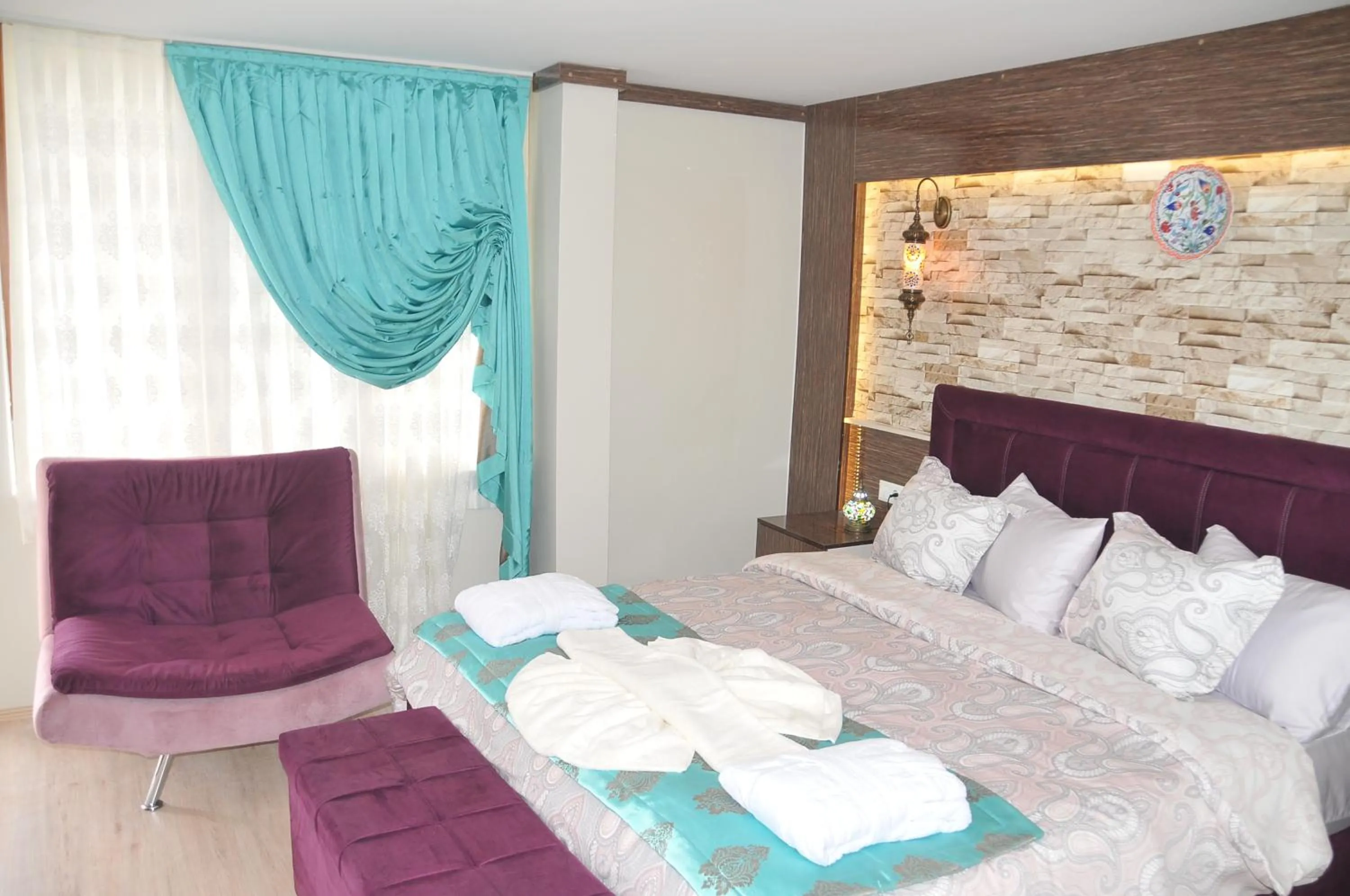 Shower, Bed in Hotel Goreme Sakura