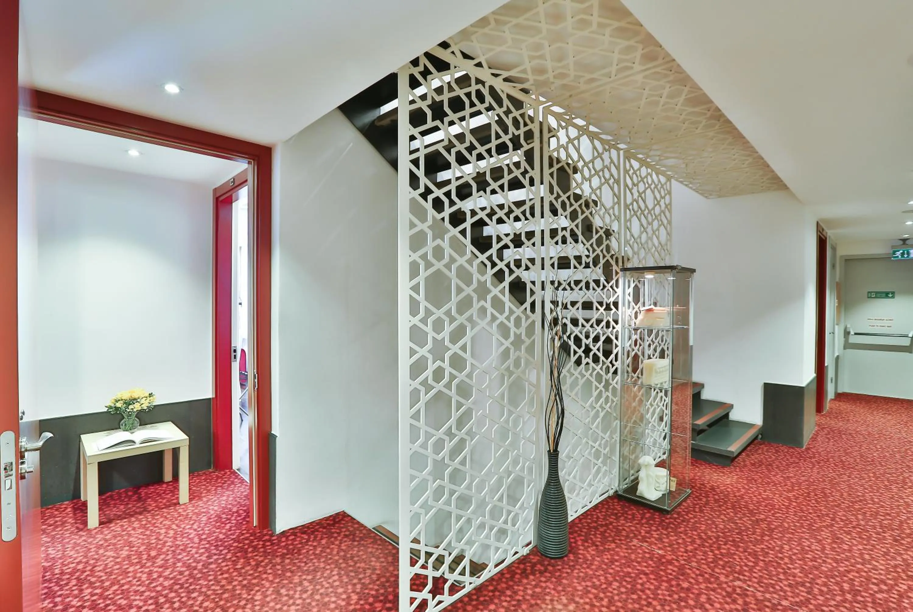 Decorative detail in Senatus Hotel - Special Class