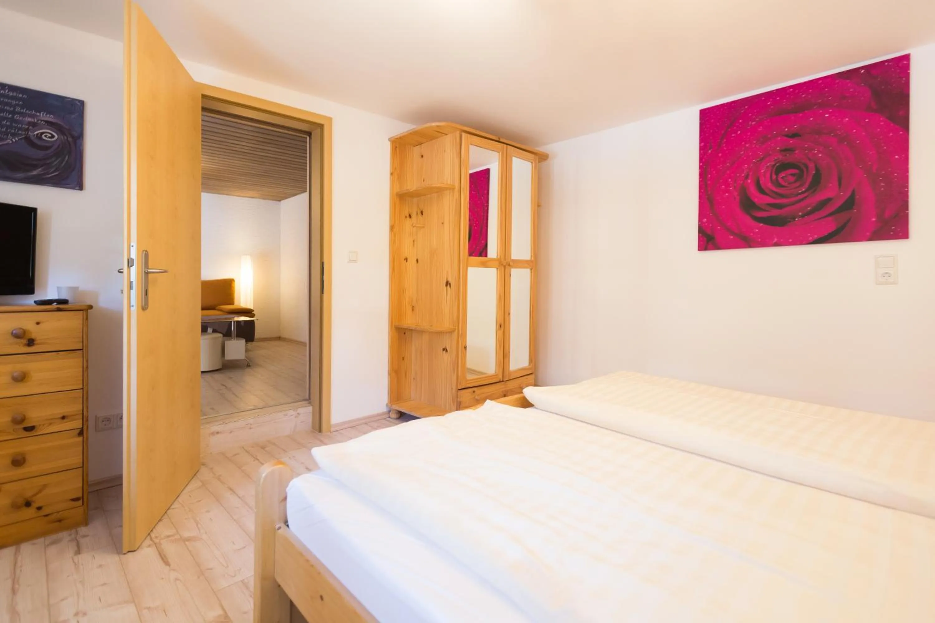 Two-Bedroom Queen Suite with Sofa Bed in Genusshotel Gersbacher Hof