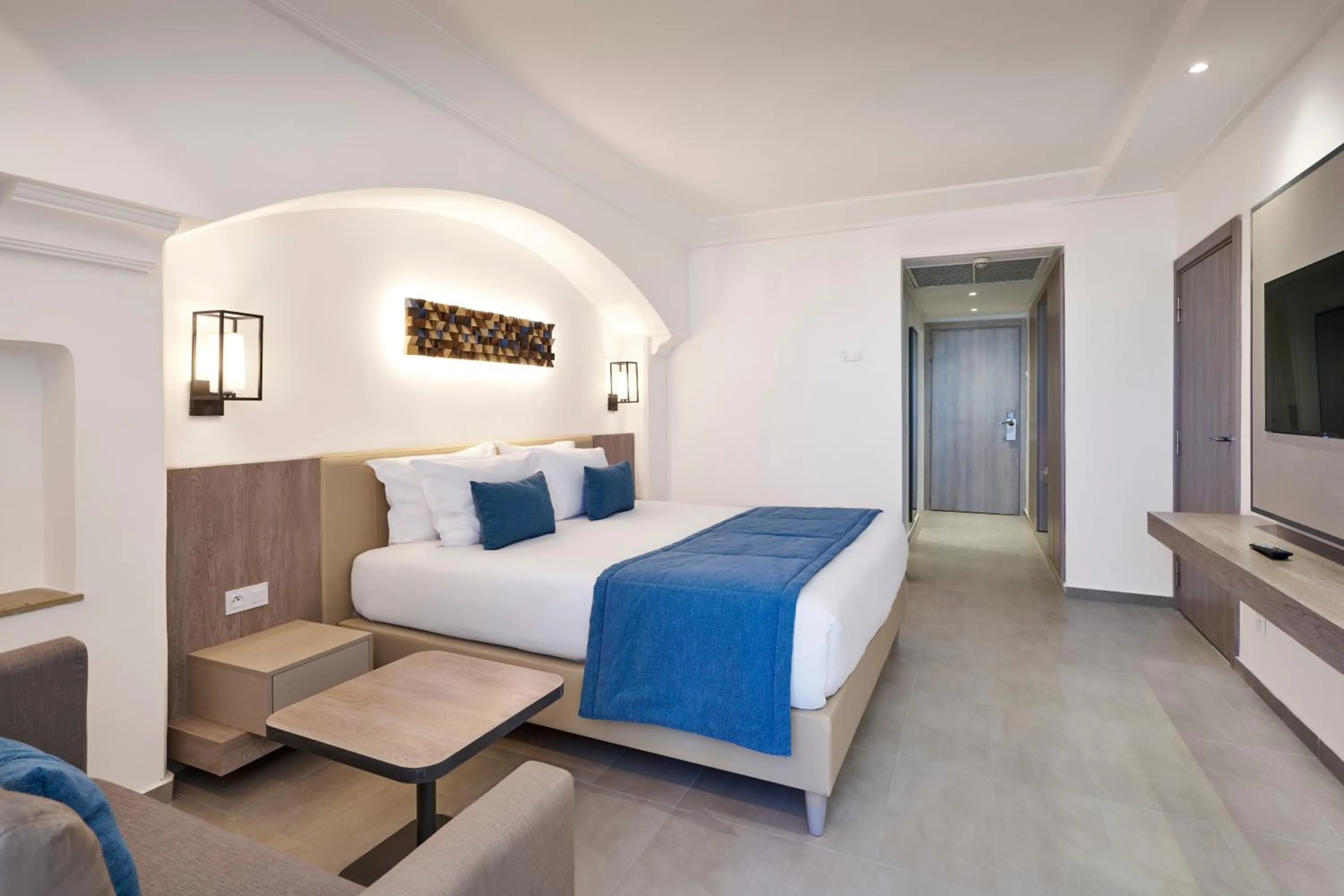 Living room, Bed in TUI SUNEO Royal Kenz - All Inclusive