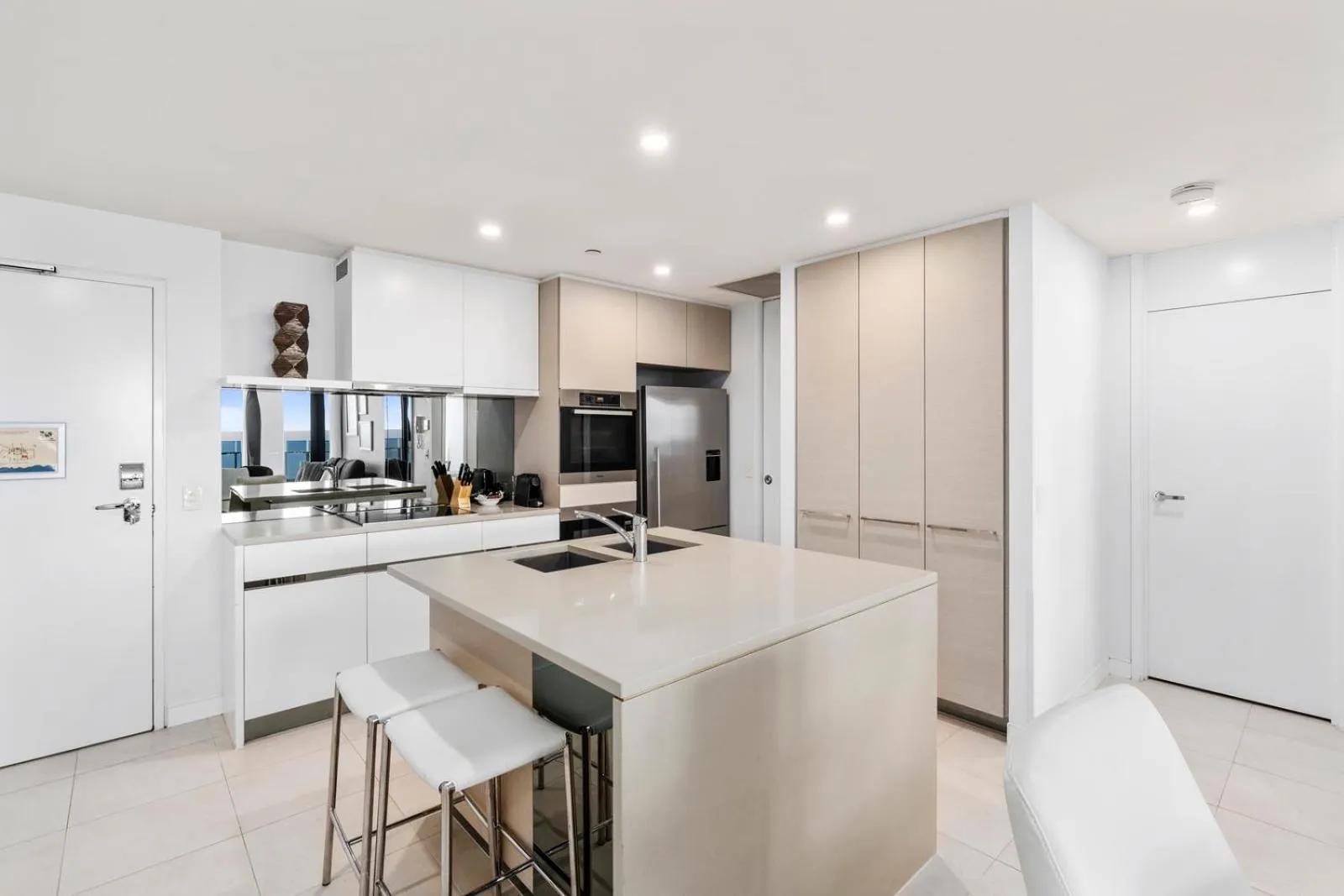 Soul Surfers Paradise - Gclr