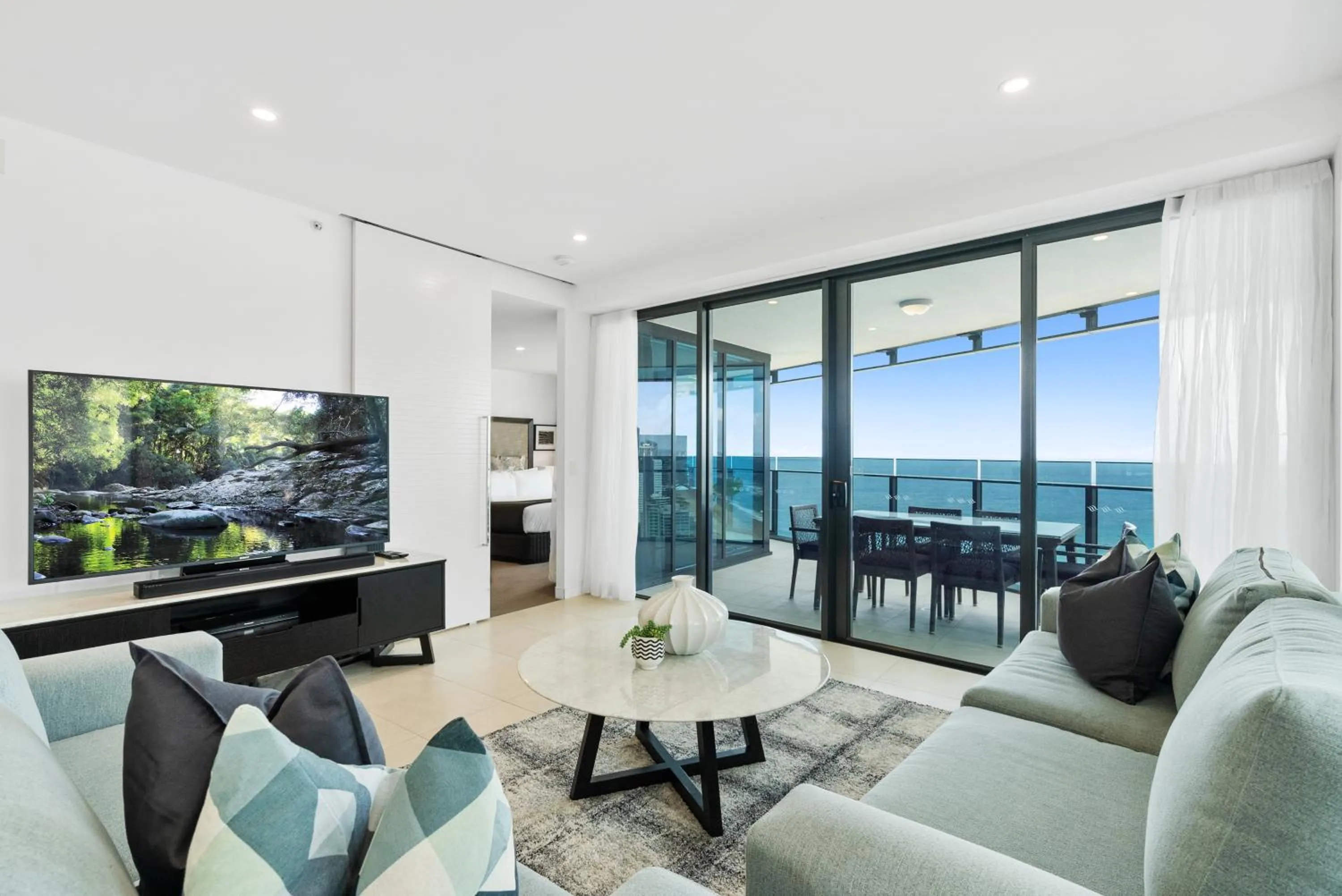 Living room in Soul Surfers Paradise - Gclr