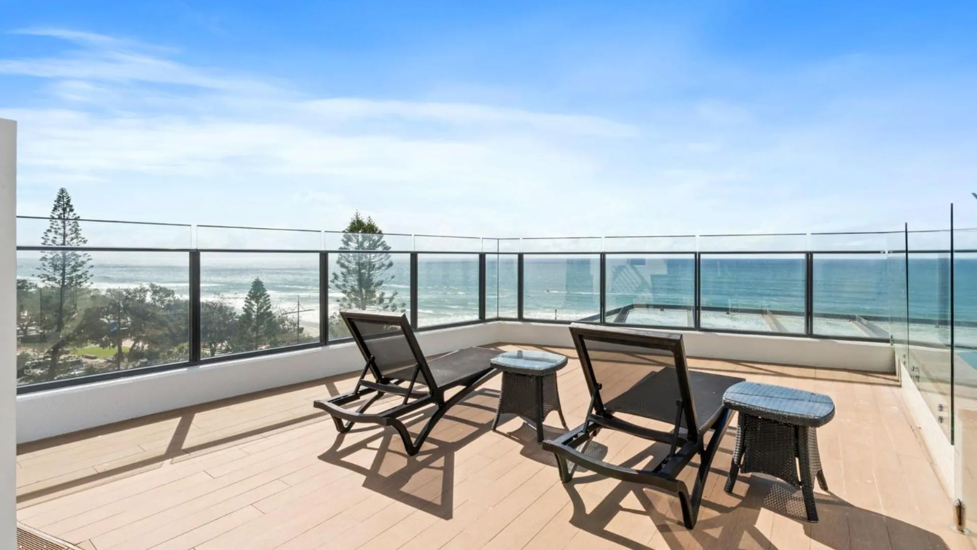 Soul Surfers Paradise - Gclr