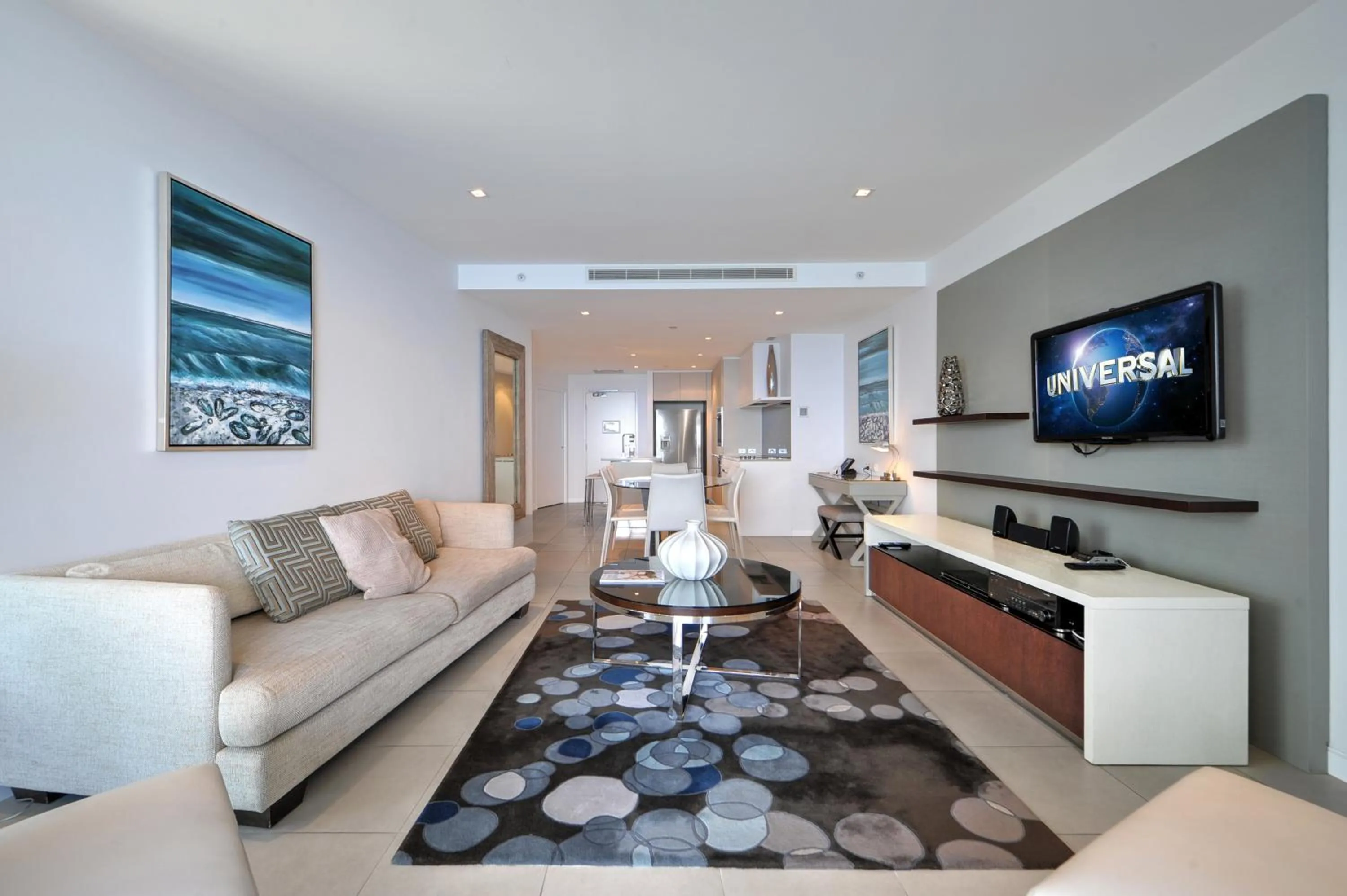 TV and multimedia in Soul Surfers Paradise - Gclr