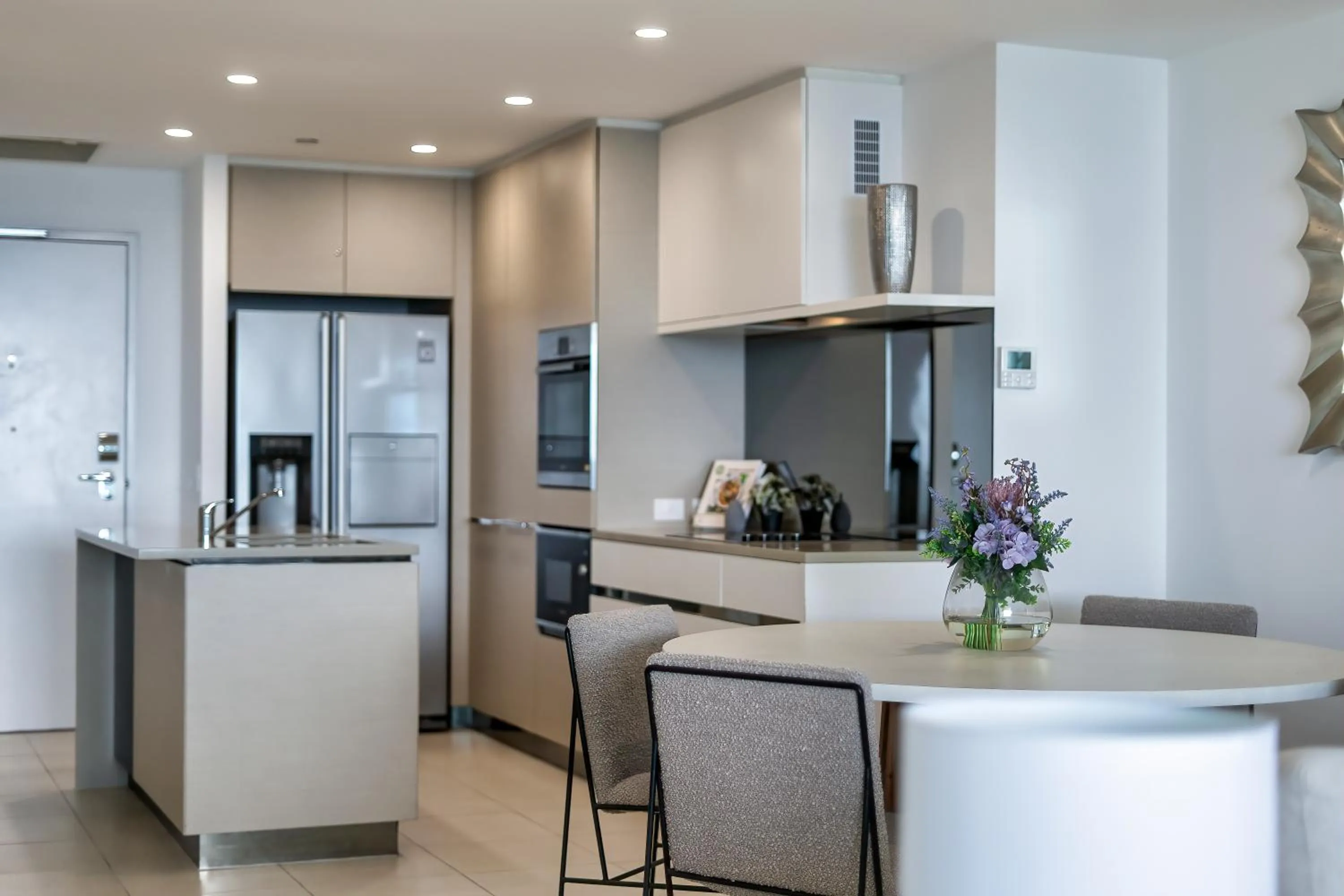 Soul Surfers Paradise - Gclr