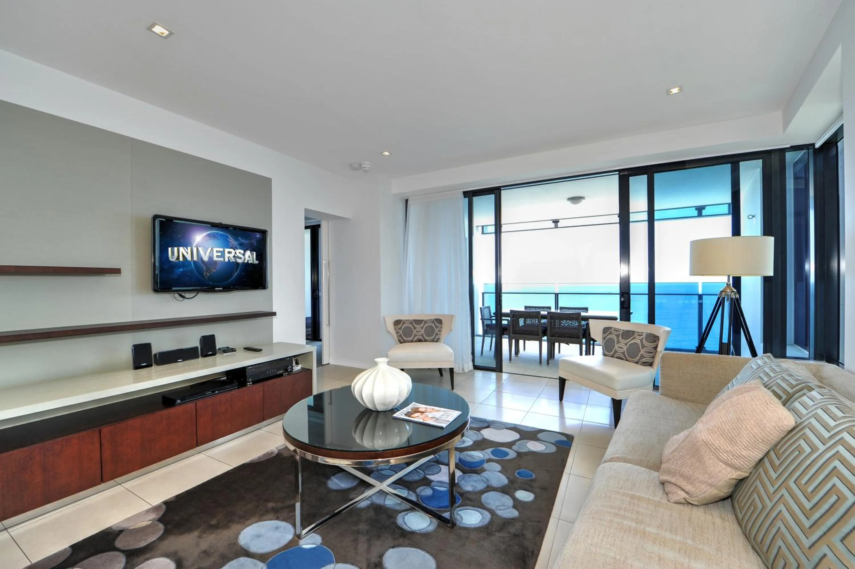 TV and multimedia in Soul Surfers Paradise - Gclr