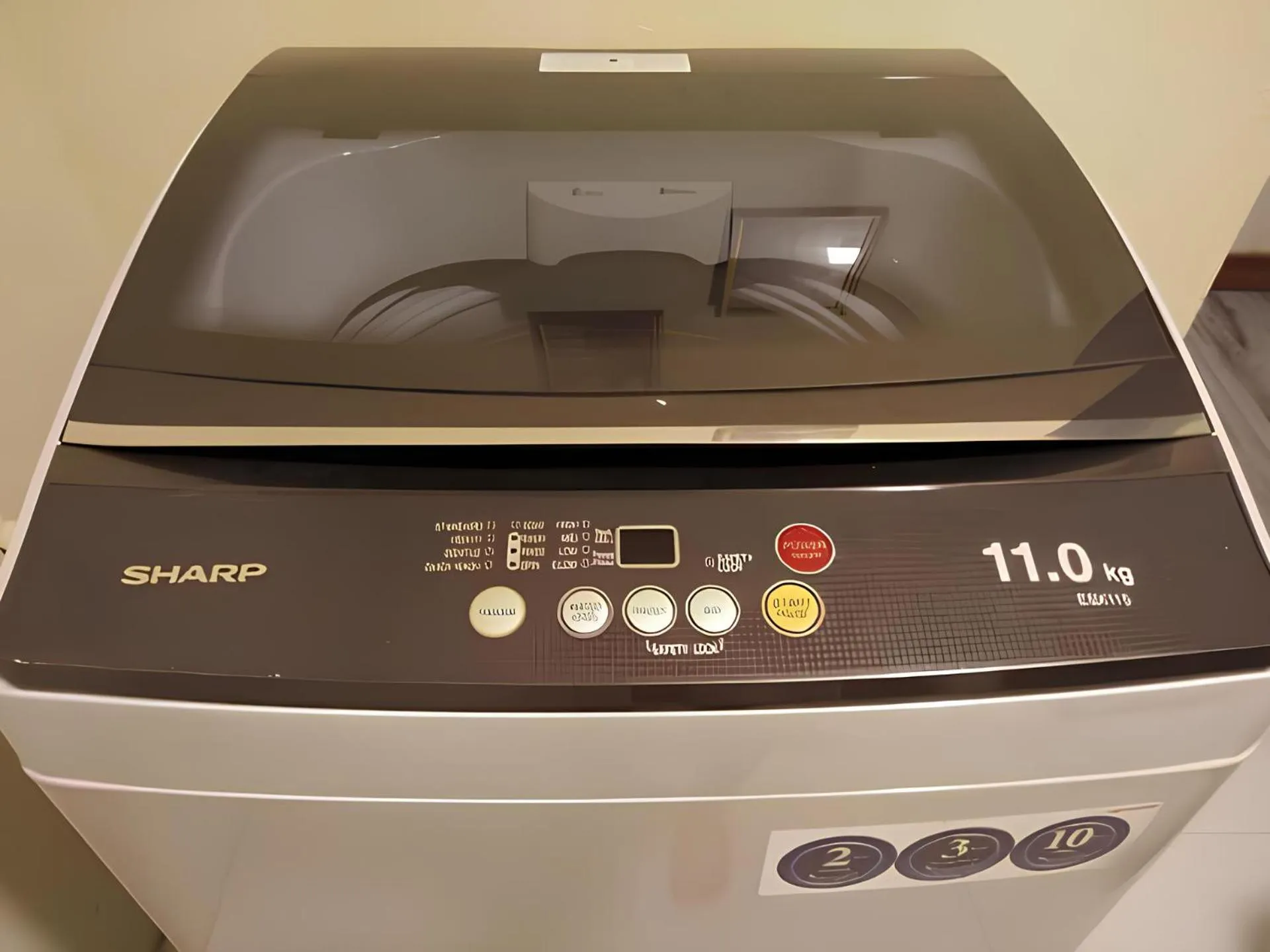 washing machine in Natol Homestay - Paris BDC