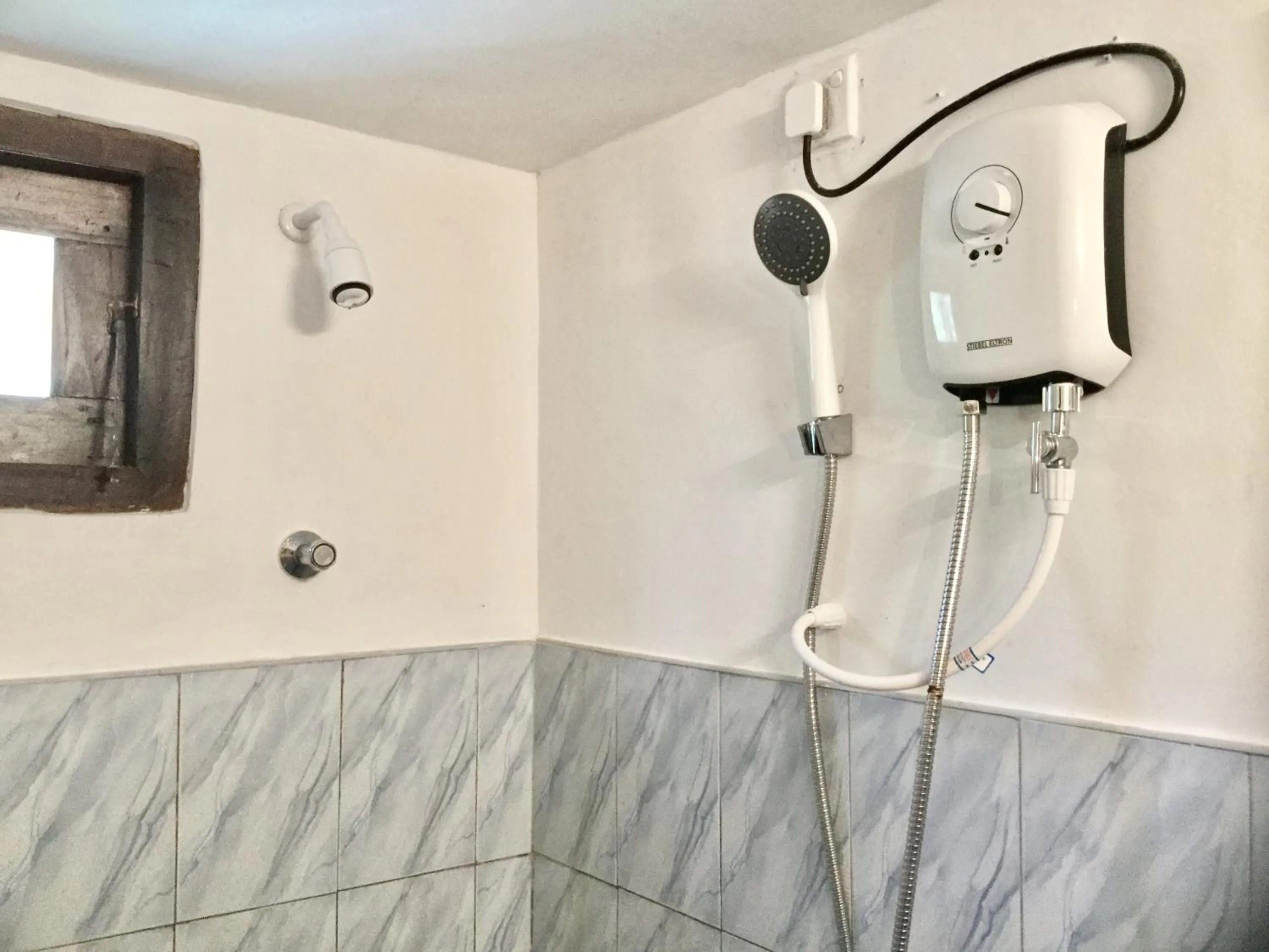 Bathroom in Sana Guest