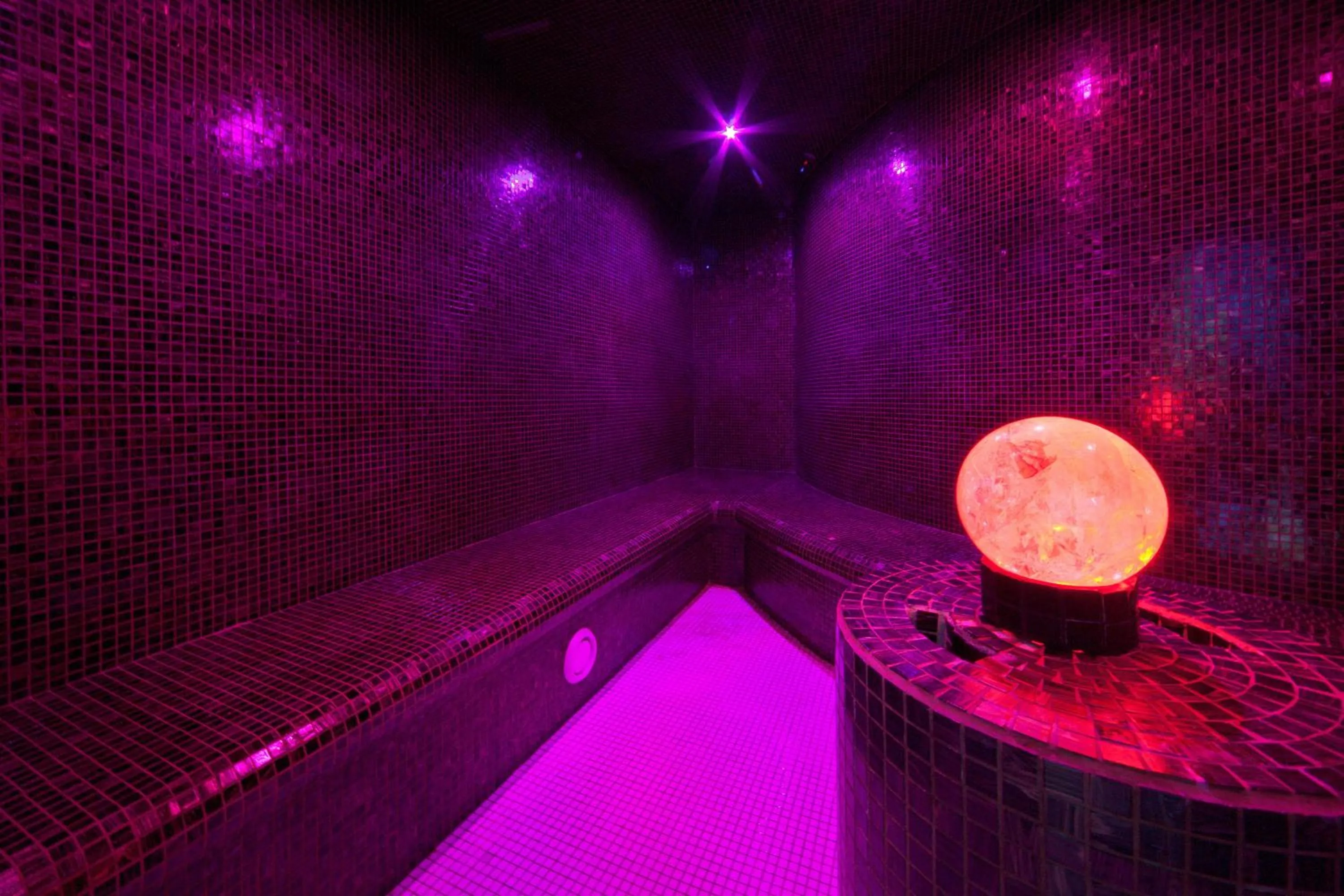 Spa and wellness centre/facilities in Kimpton Blythswood Square Hotel & Spa by IHG