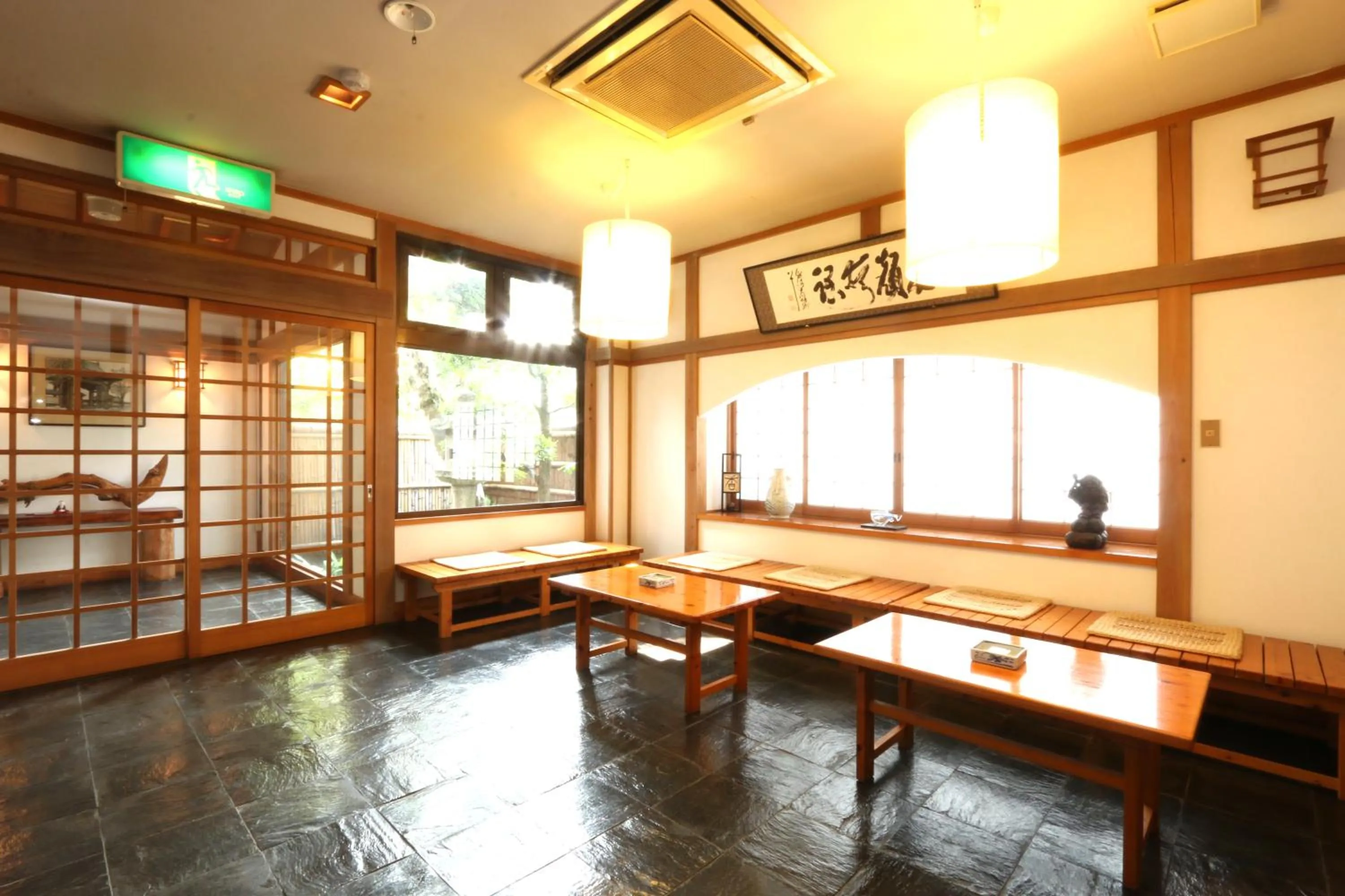 Lobby or reception in Shunkouen