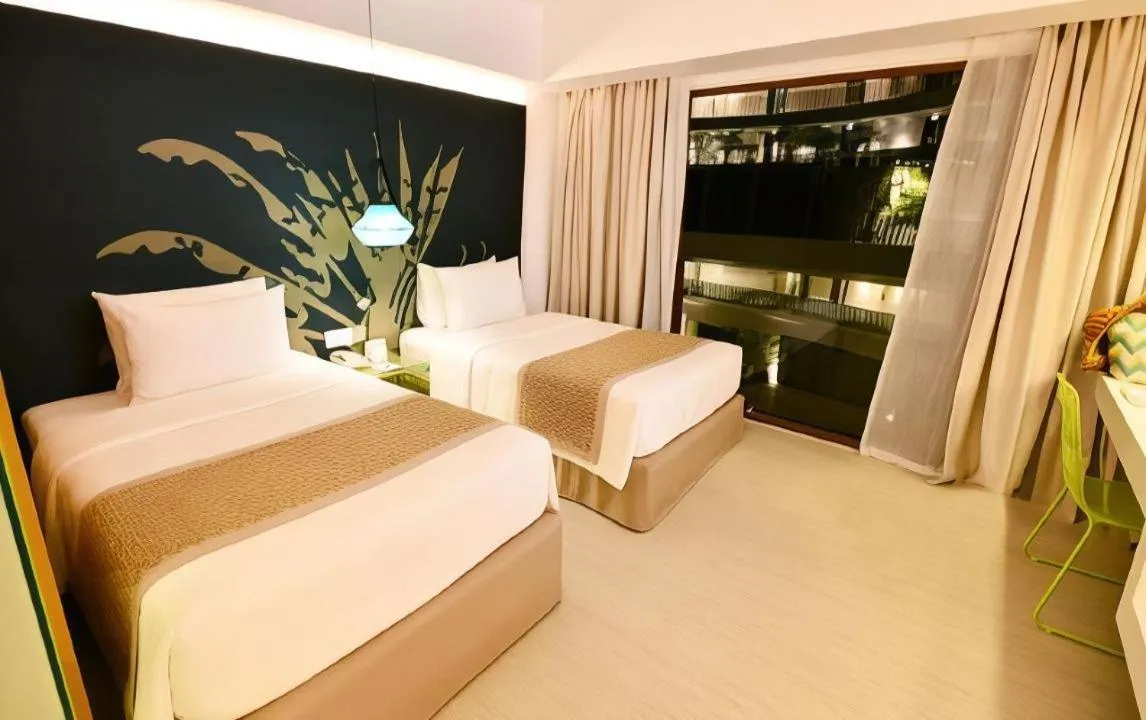 Bed in Hue Hotels and Resorts Boracay Managed by HII