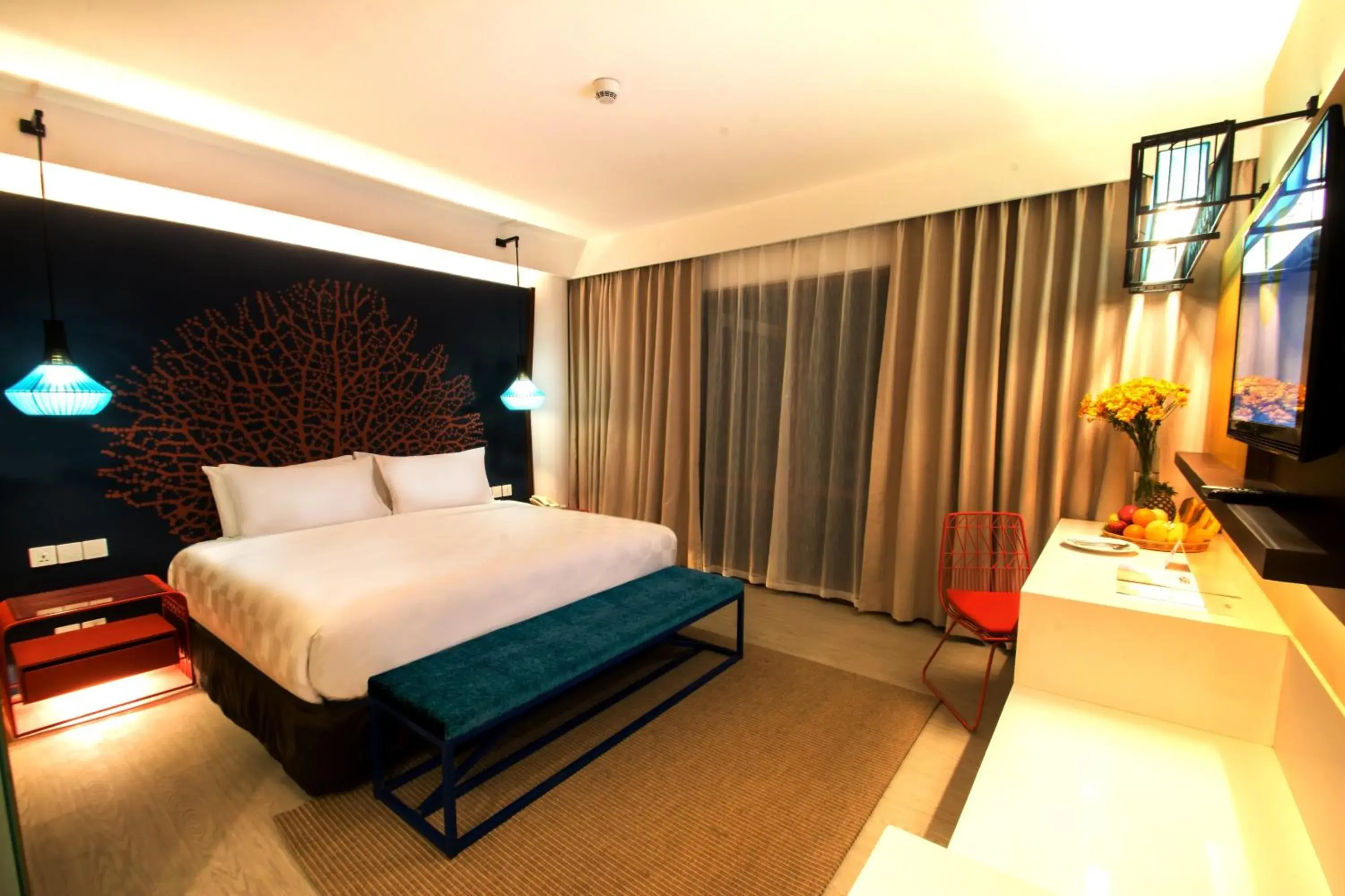 Deluxe King Room in Hue Hotels and Resorts Boracay Managed by HII Deluxe King Room in Hue Hotels and Resorts Boracay Managed by HII