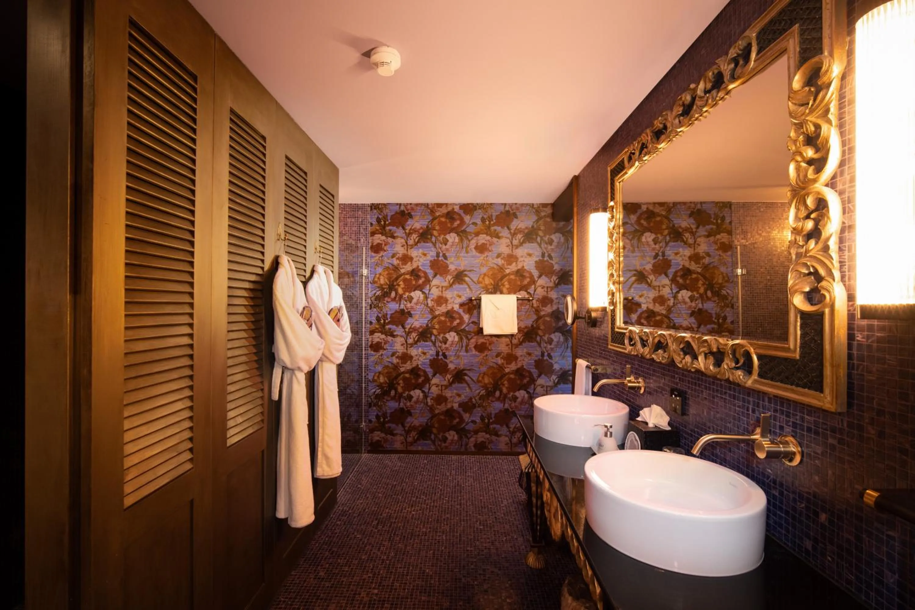 Bathroom in Seerose Resort & Spa