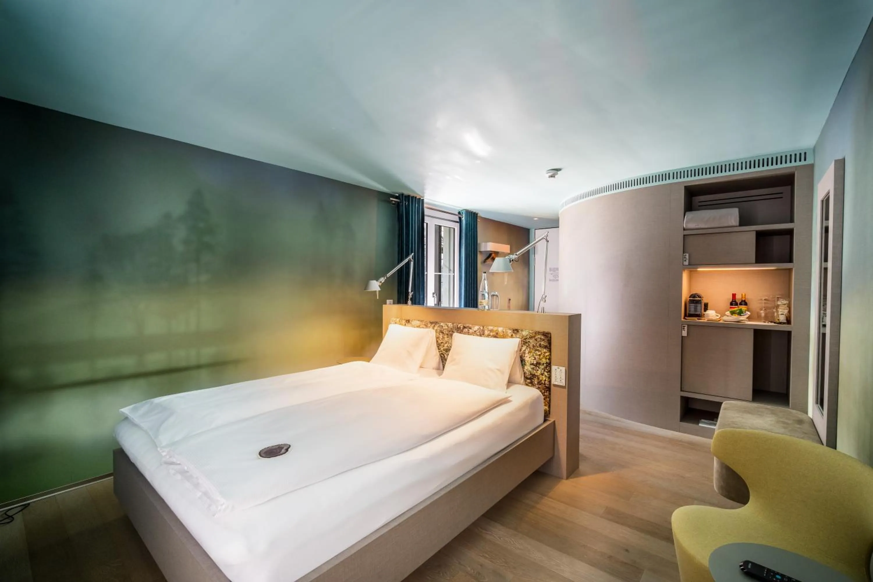 Bed in Seerose Resort & Spa