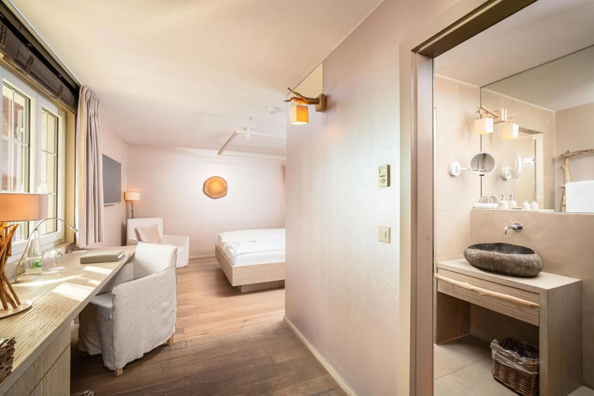 Bedroom, Bed in Seerose Resort & Spa