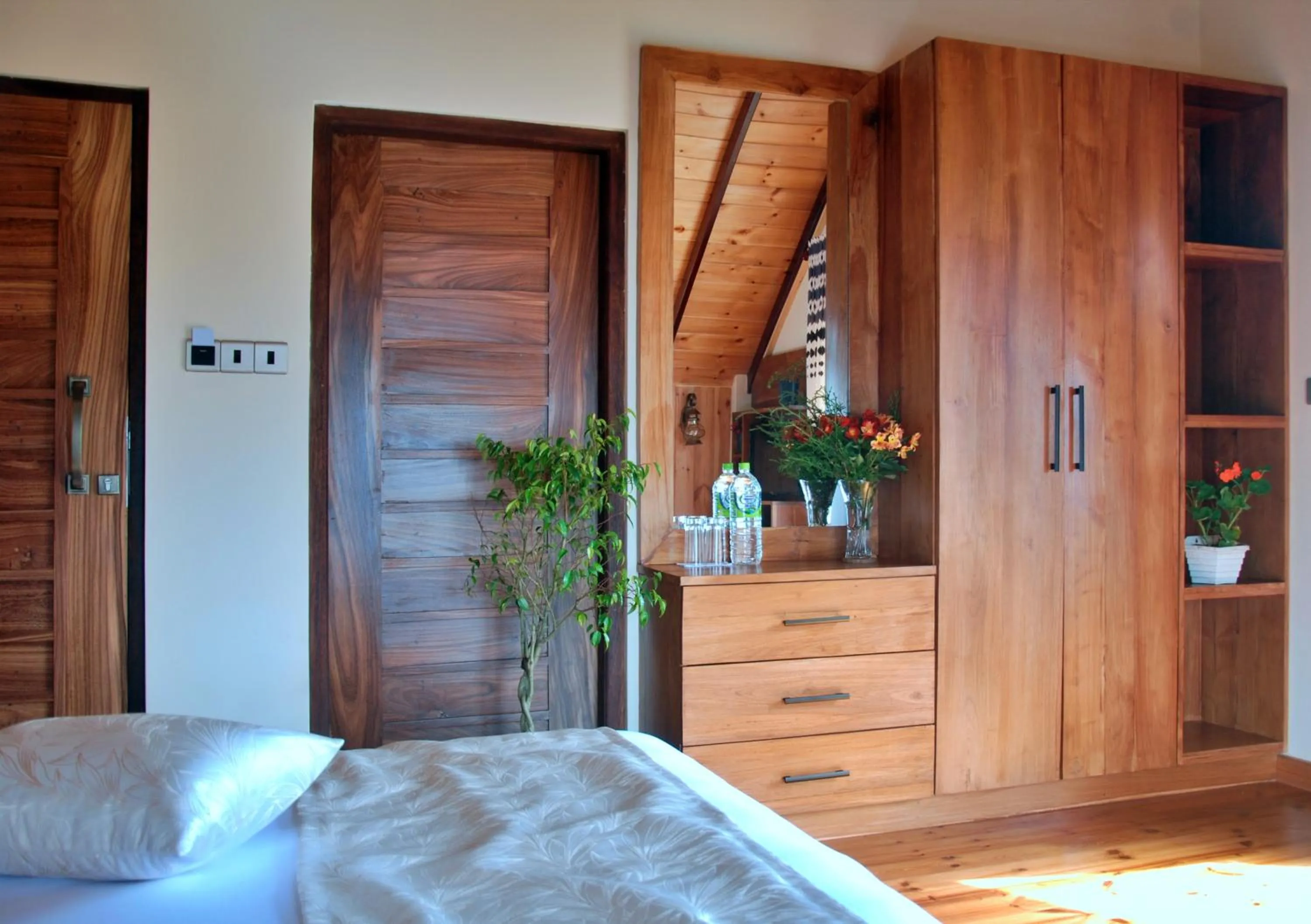 Decorative detail, Bed in Cottage San Francesco
