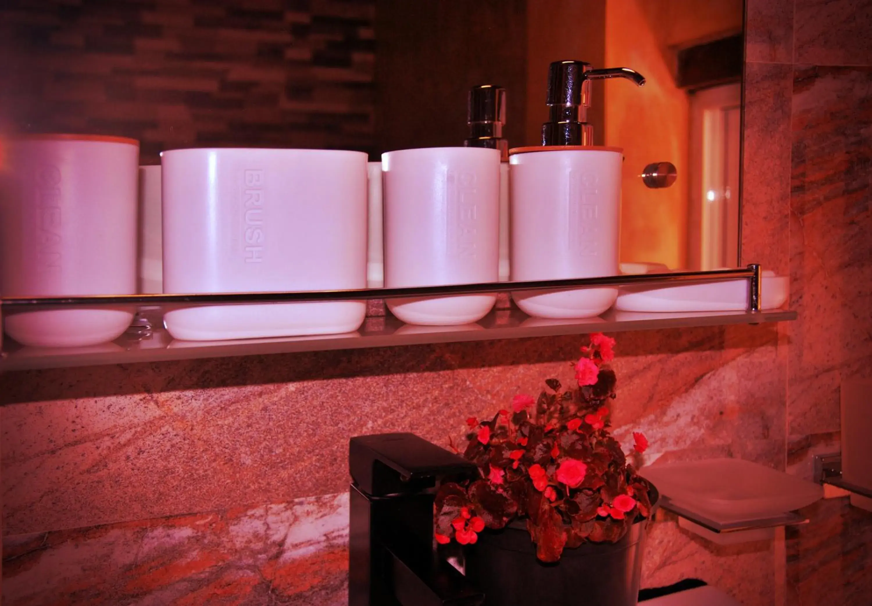 Superior King Room - single occupancy in Cottage San Francesco Superior King Room - single occupancy in Cottage San Francesco