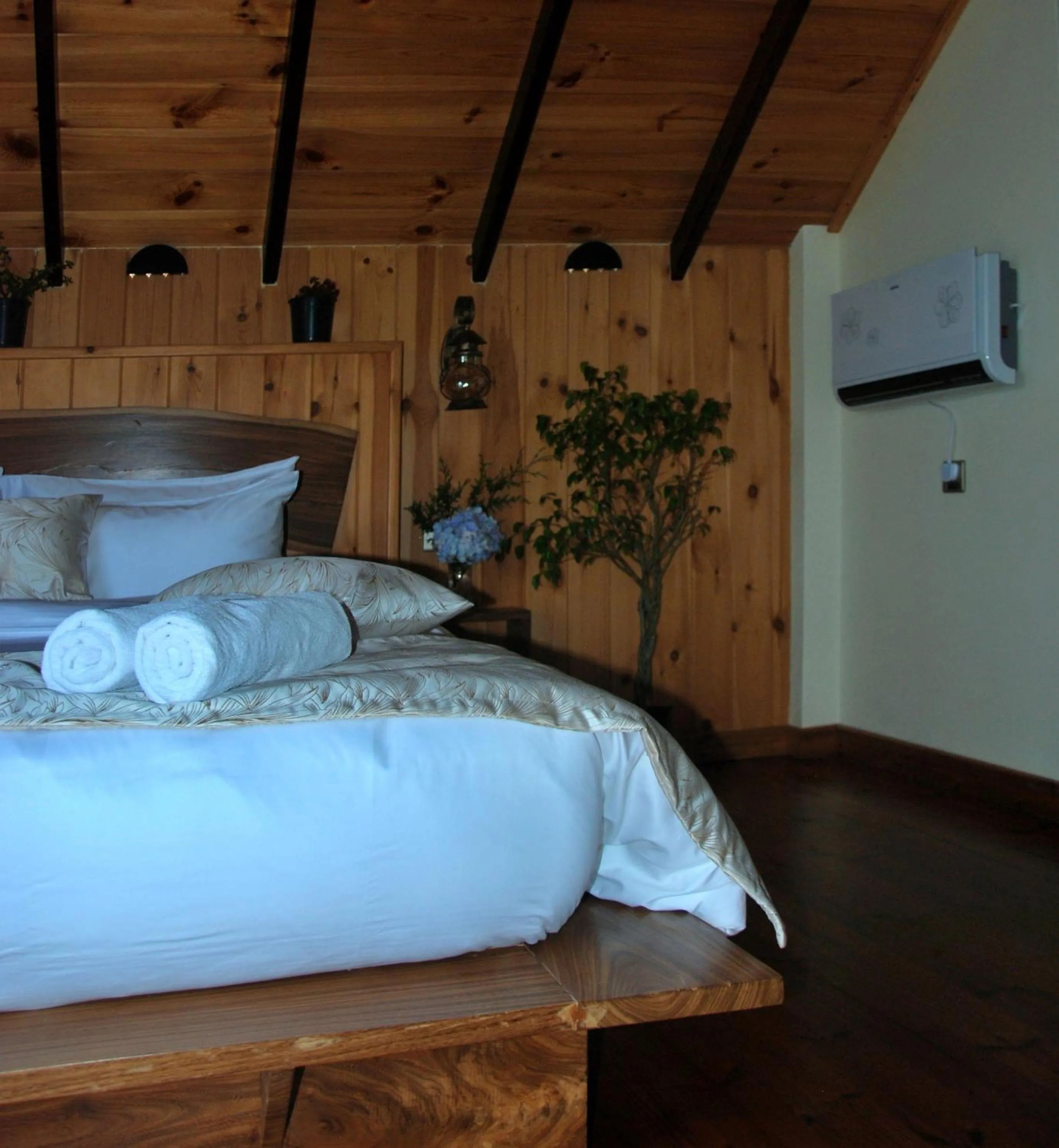 Bedroom, Bed in Cottage San Francesco