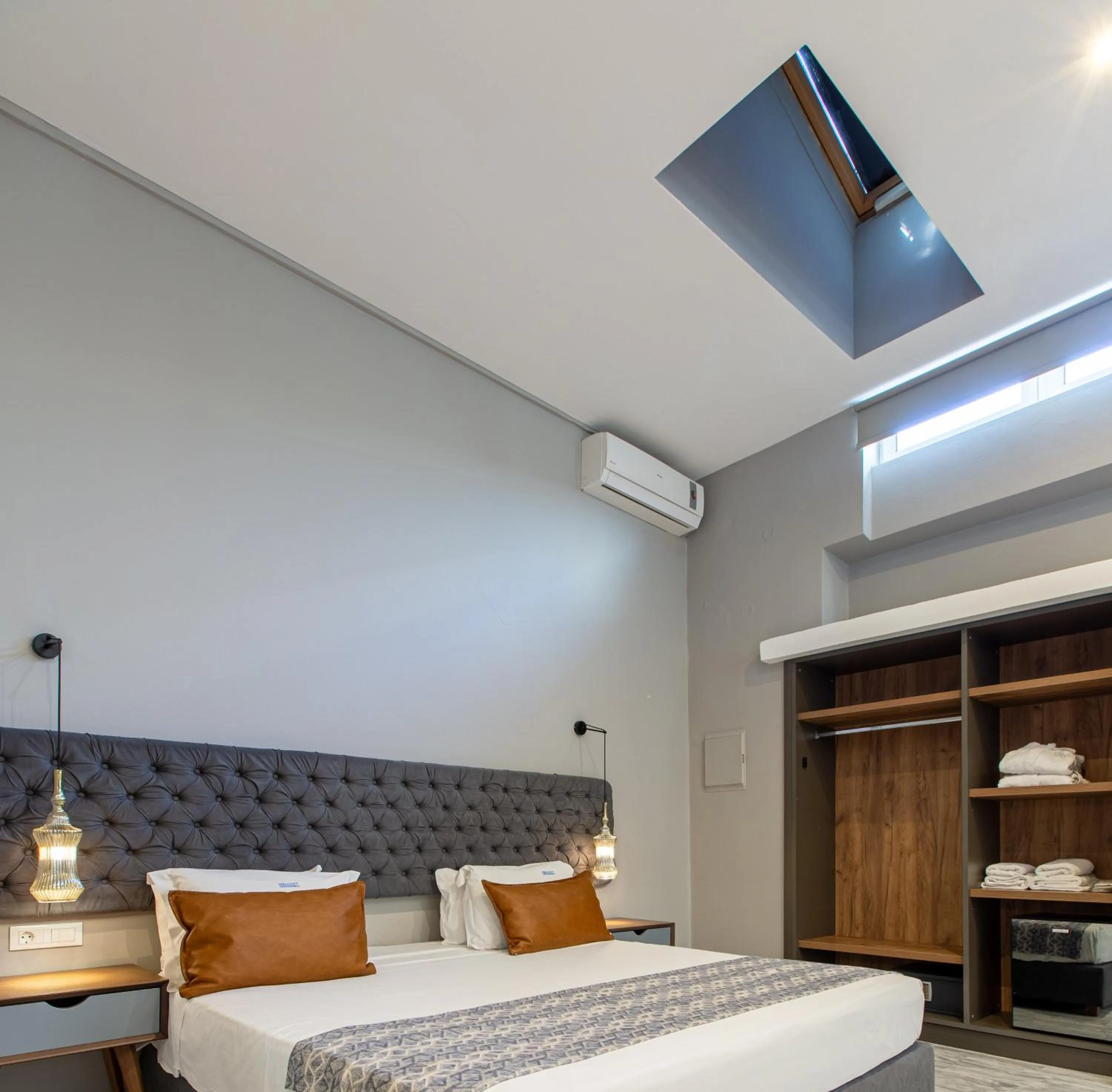 Bed in Minaret Suites and Apartments