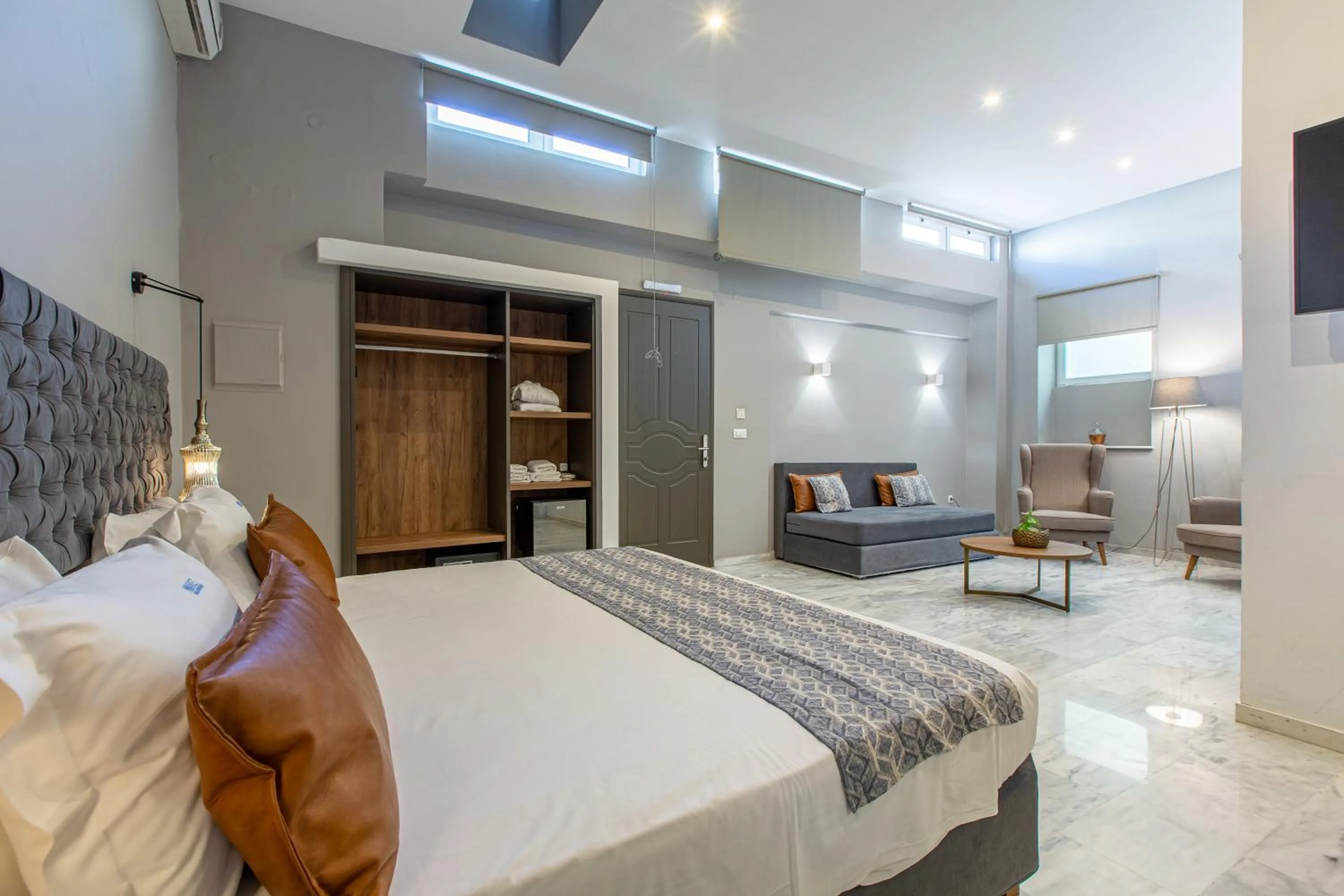 Bed in Minaret Suites and Apartments