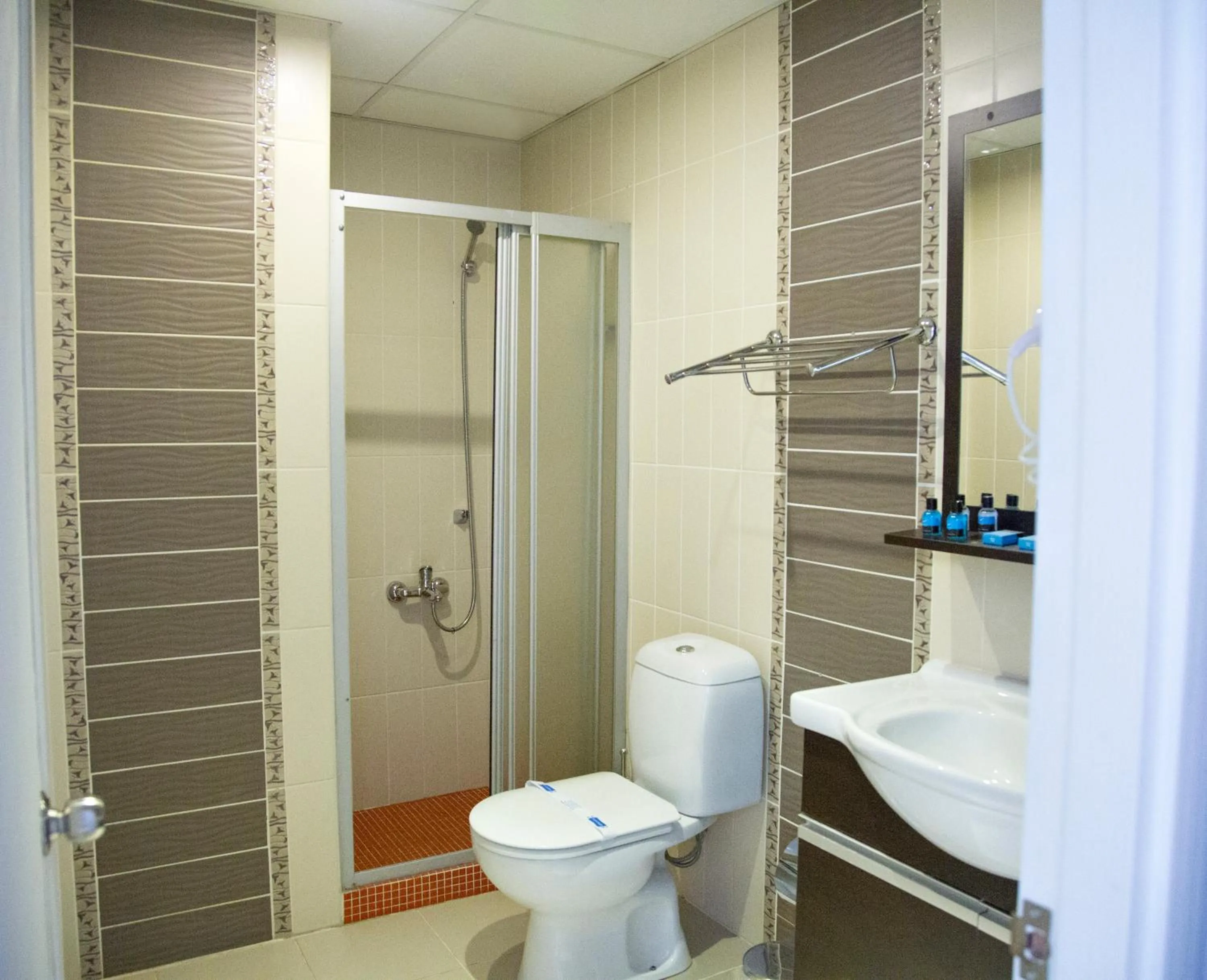 Bathroom in Airport Residence