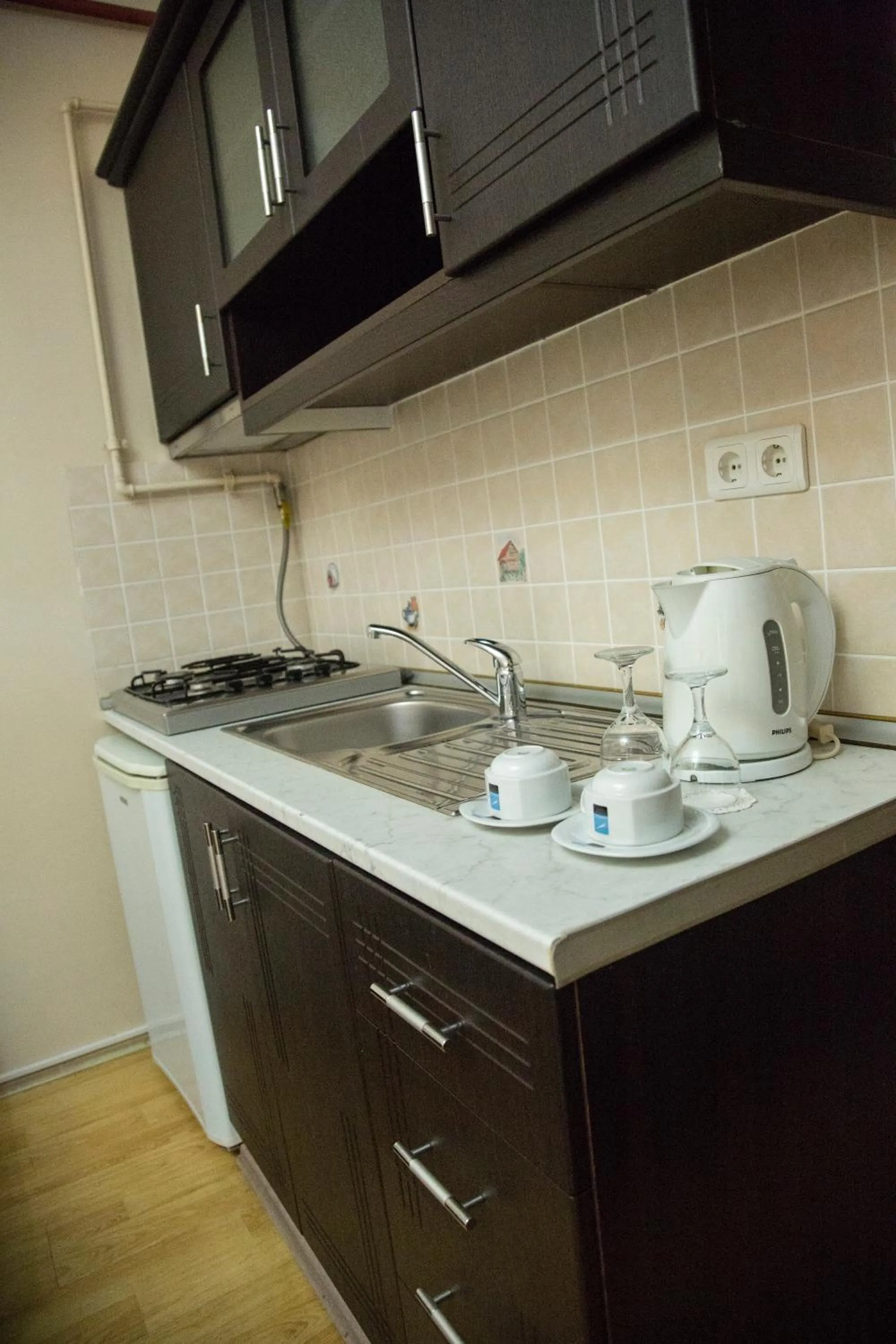 Kitchen or kitchenette in Airport Residence