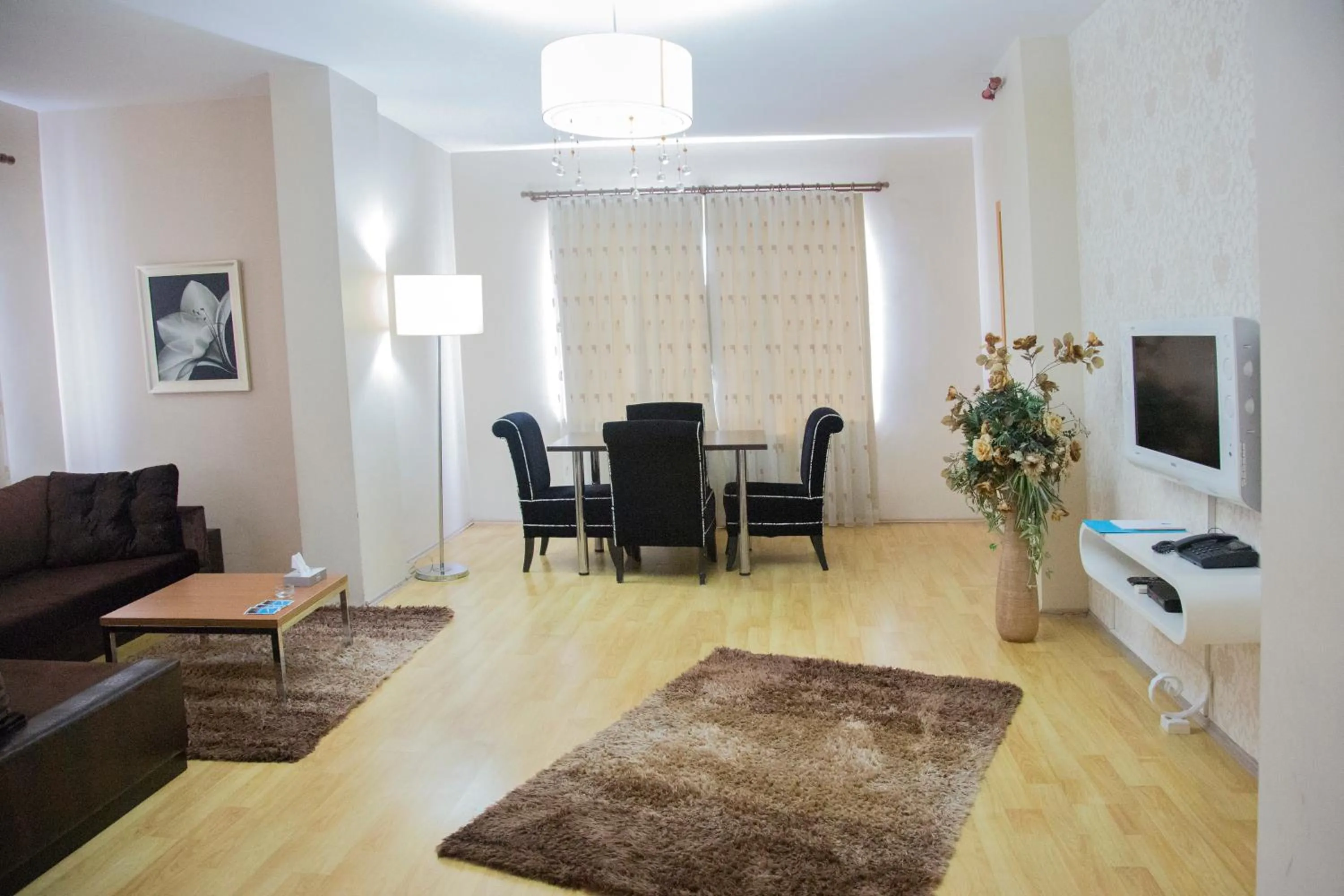 Living room in Airport Residence
