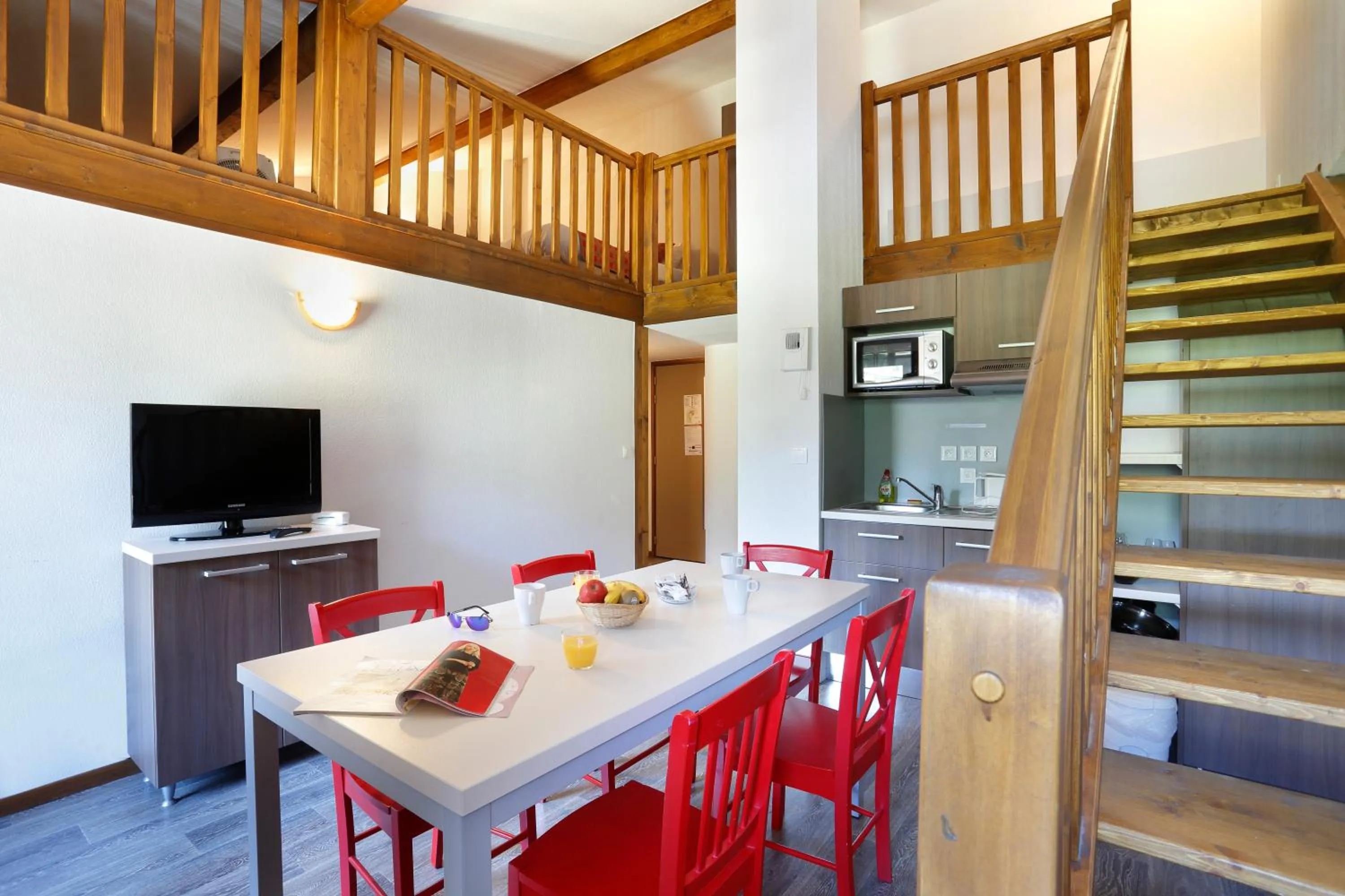 Kitchen or kitchenette in Vacancéole - Résidence Grand Massif